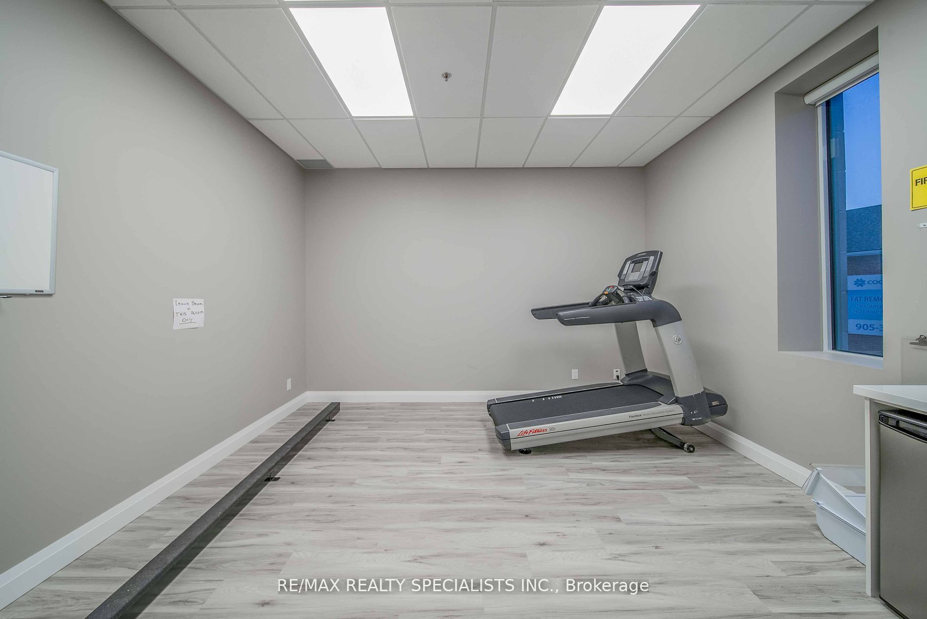 #medical - 5698 Main Street Property Photo 15