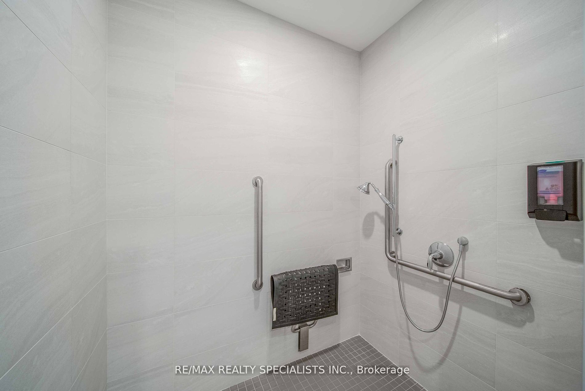 #medical - 5698 Main Street Property Photo 33