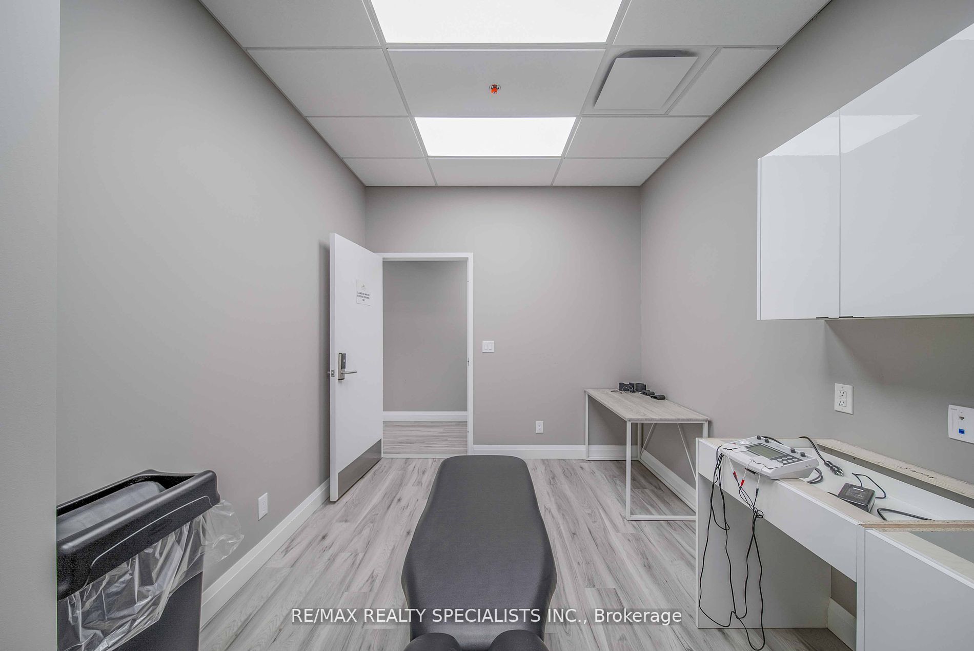#medical - 5698 Main Street Property Photo 38