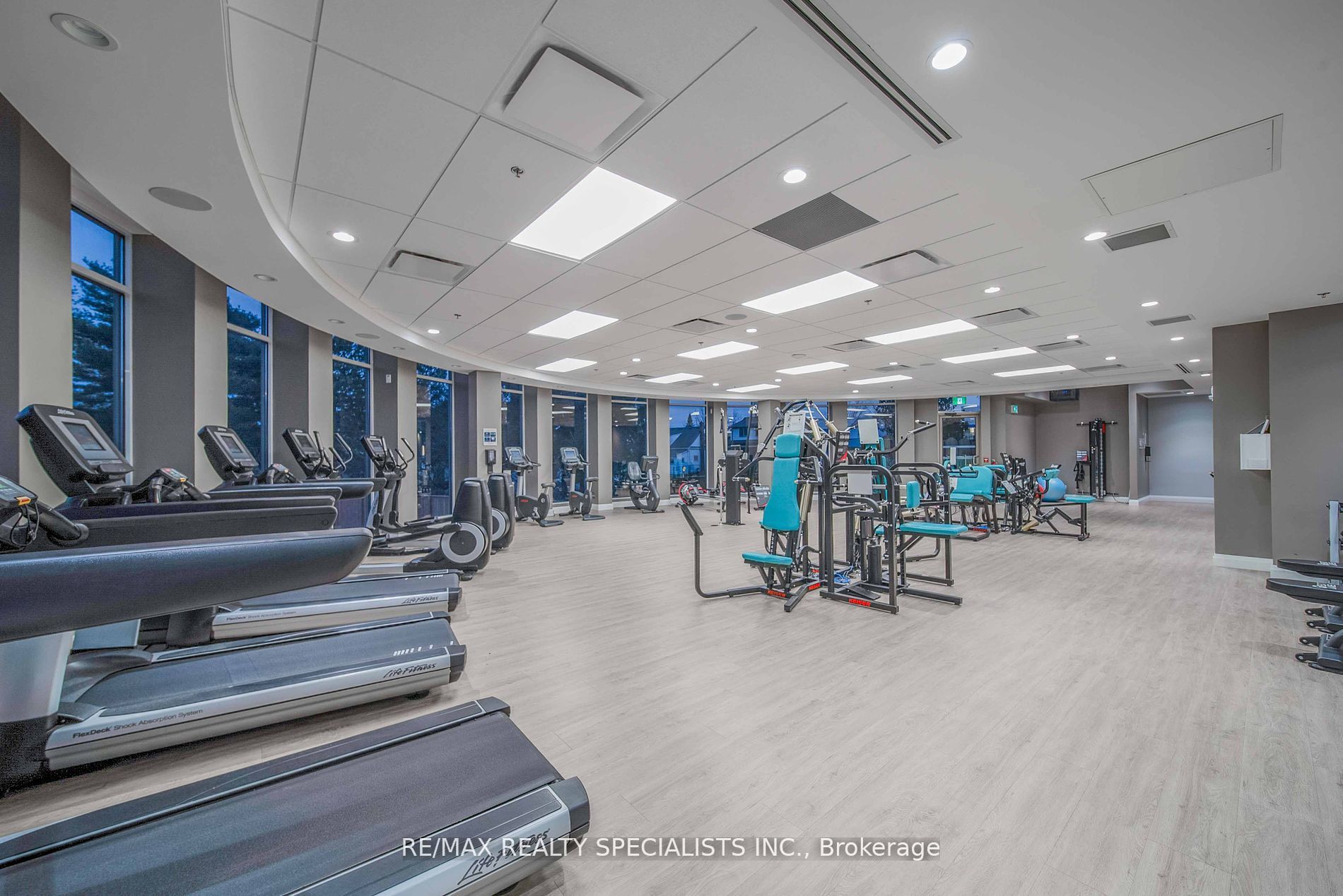 #medical - 5698 Main Street Property Photo 39