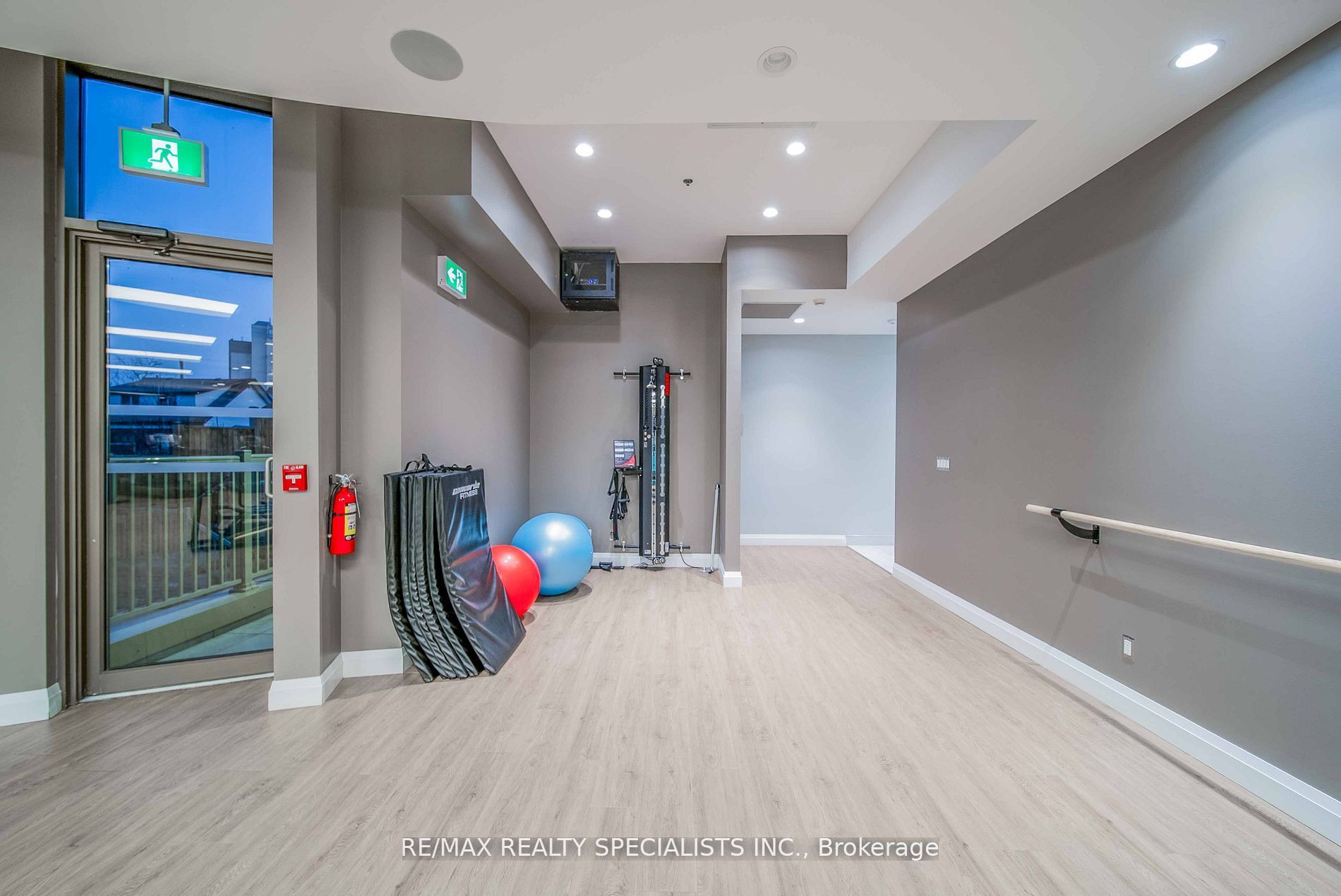 #medical - 5698 Main Street Property Photo 40