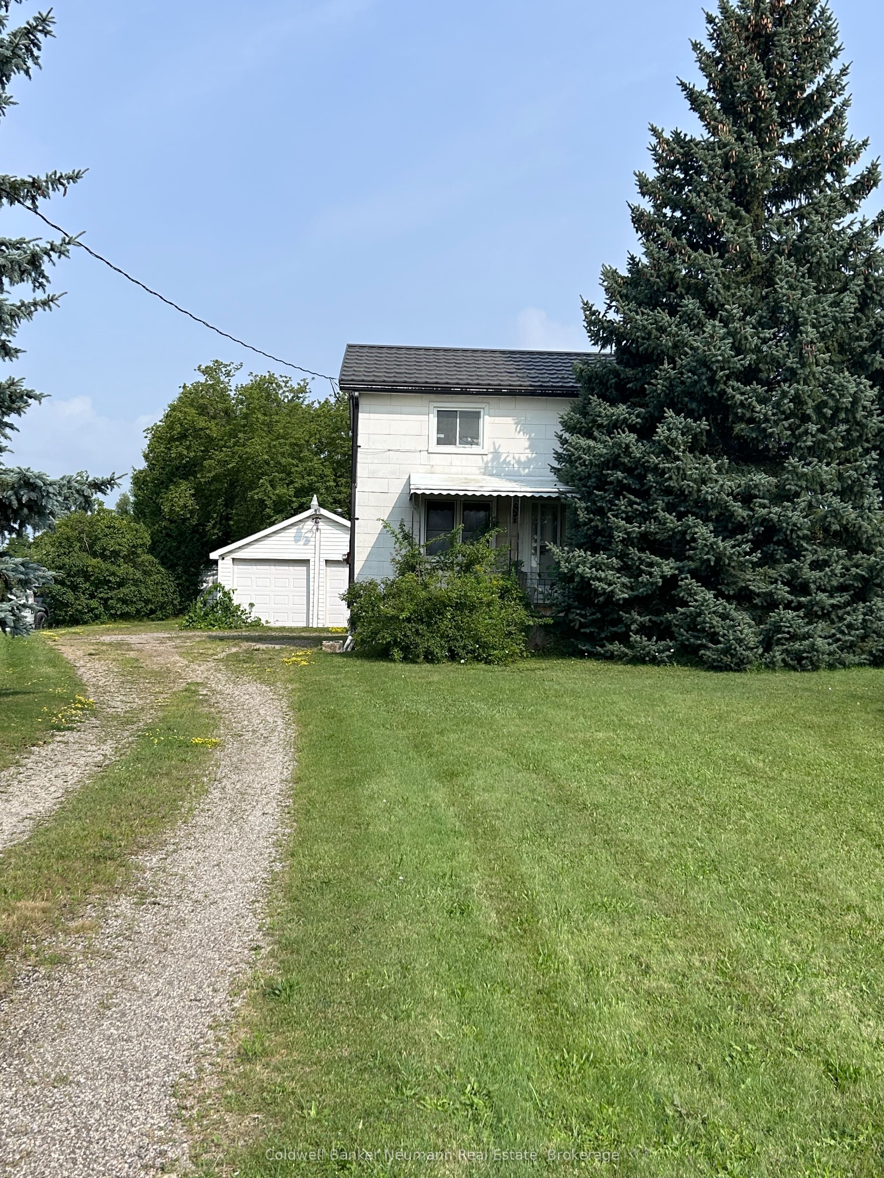 393 Woodlawn Rd W Property Photo 4