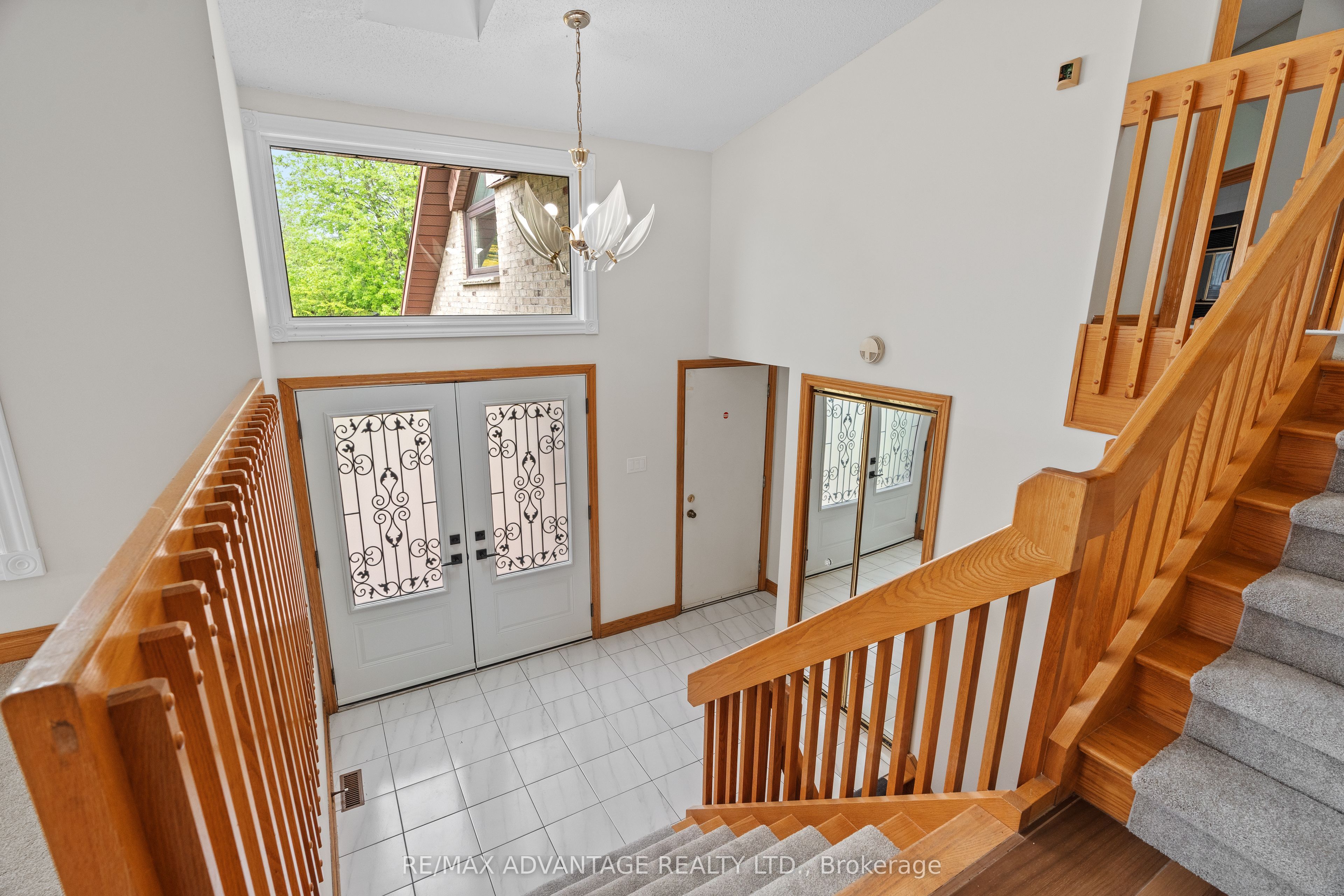 1554 Hastings Drive Property Photo 6