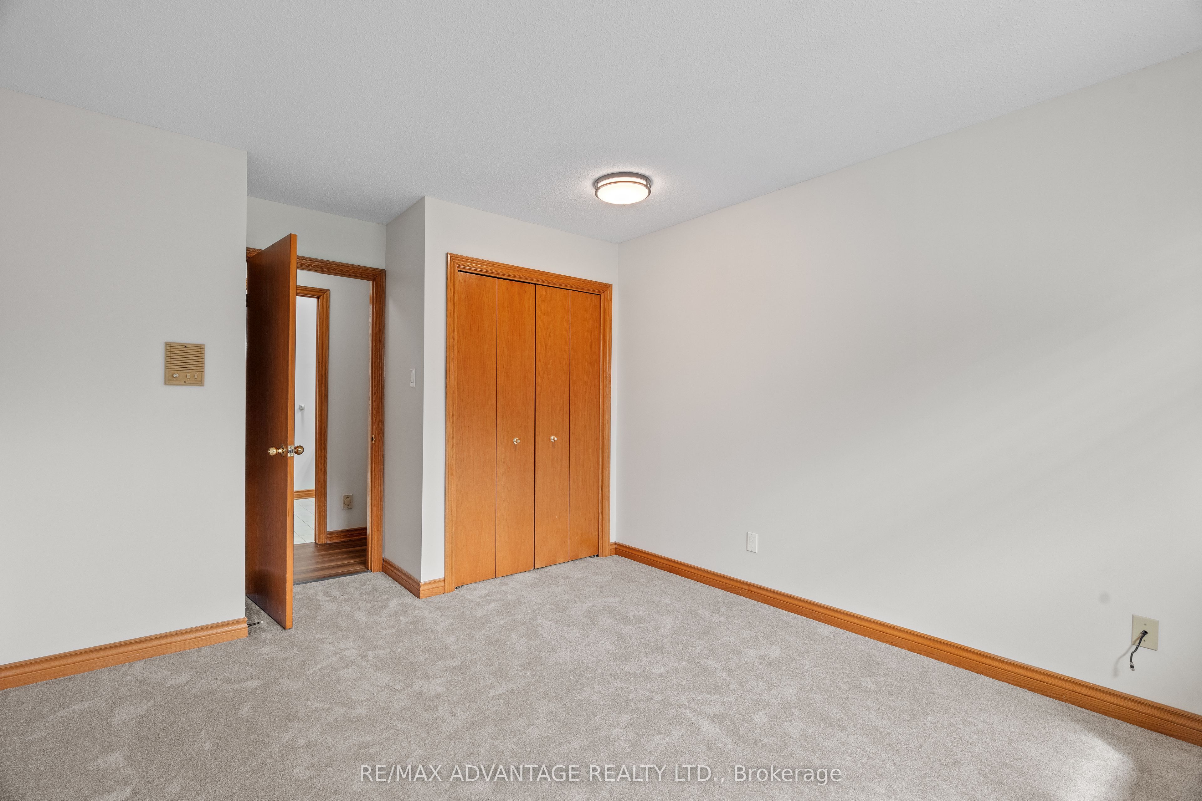 1554 Hastings Drive Property Photo 26