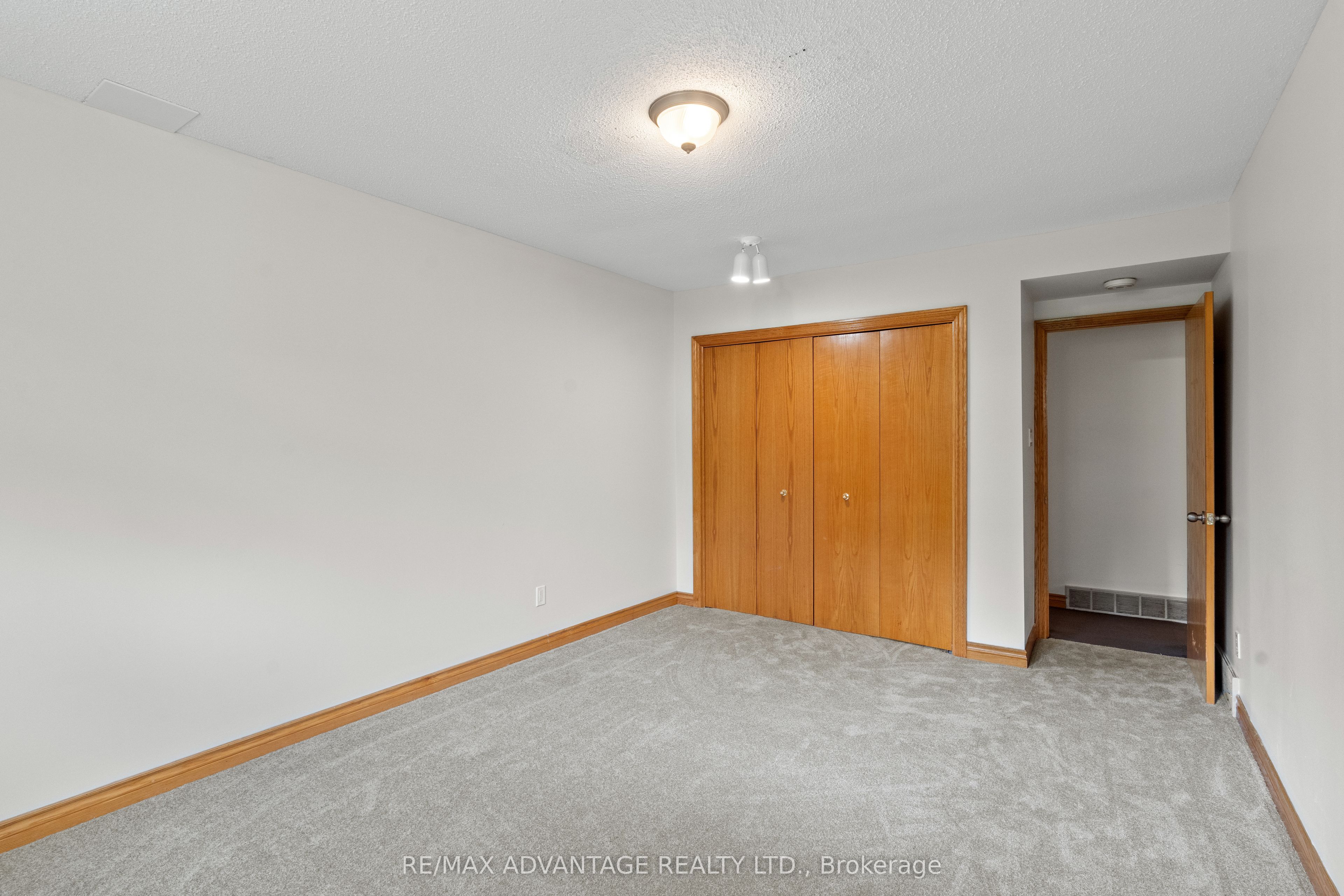 1554 Hastings Drive Property Photo 35