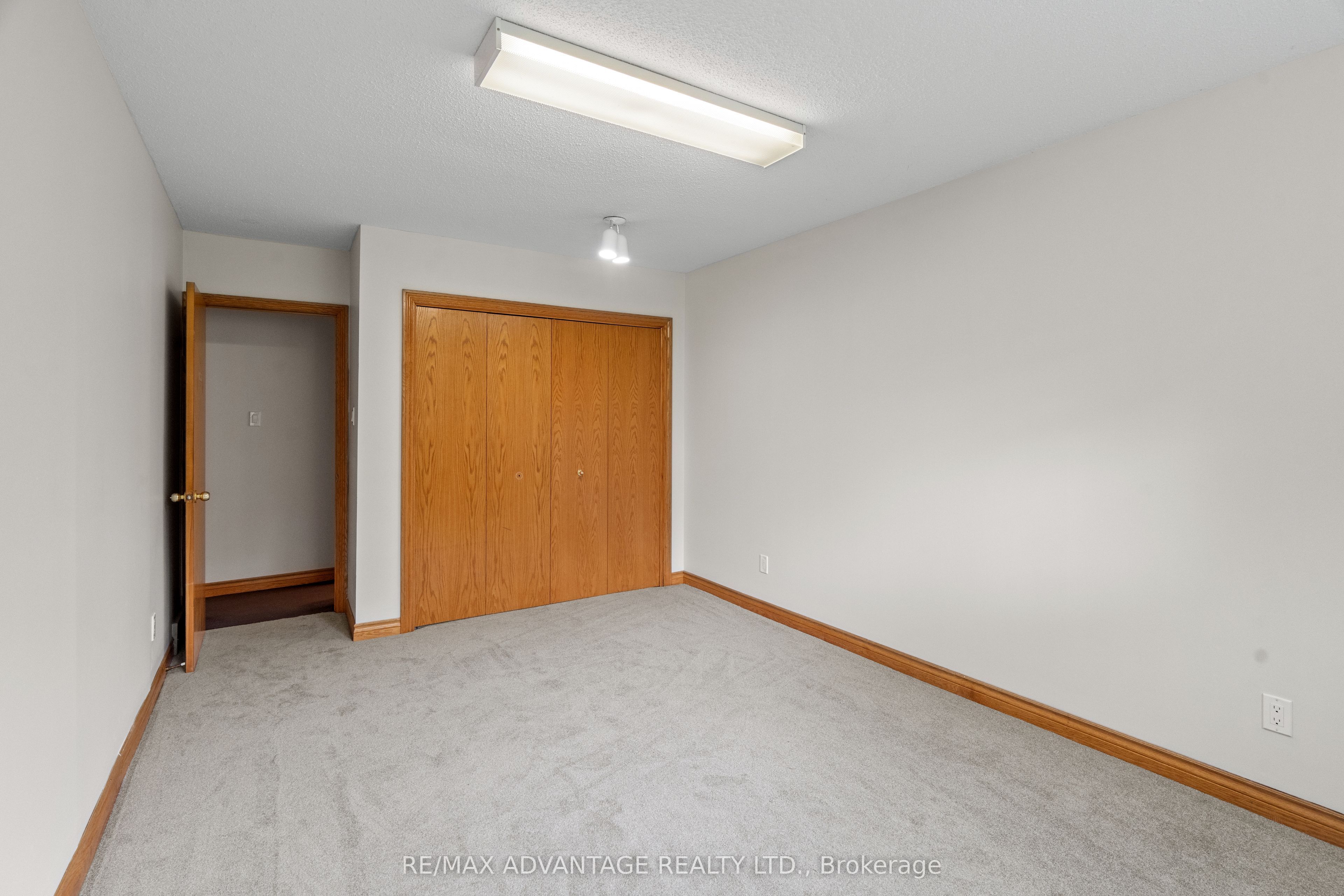 1554 Hastings Drive Property Photo 37