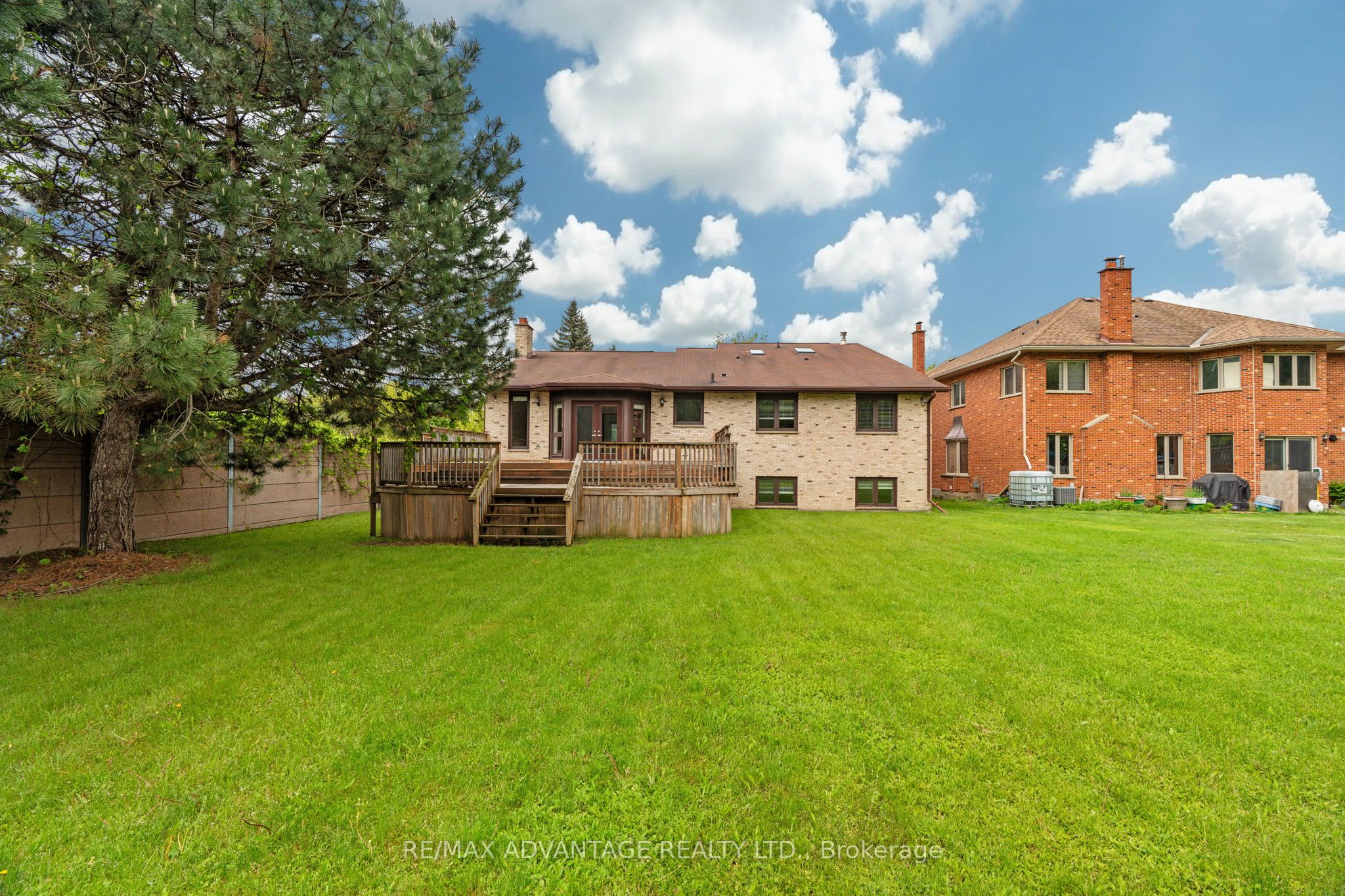 1554 Hastings Drive Property Photo 41