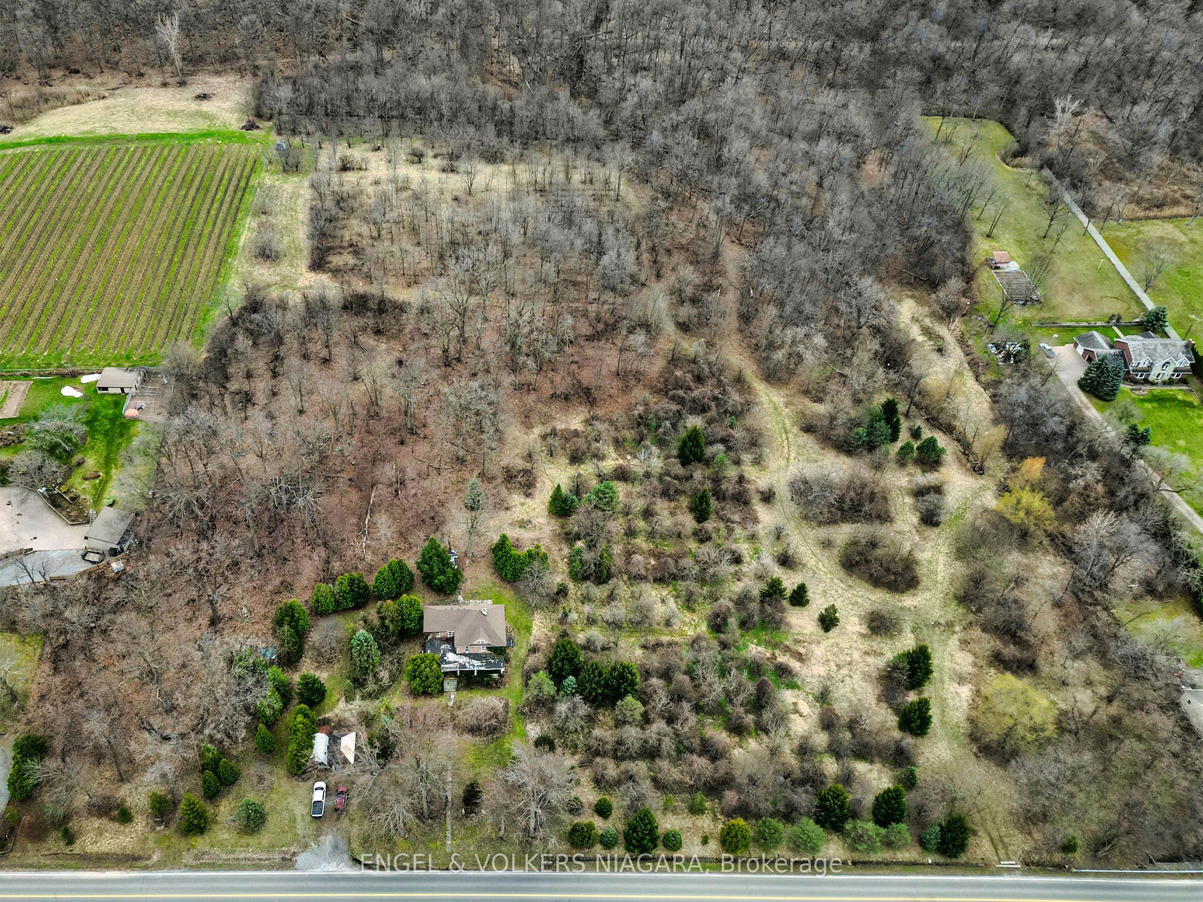 1893 York Road Property Photo 1