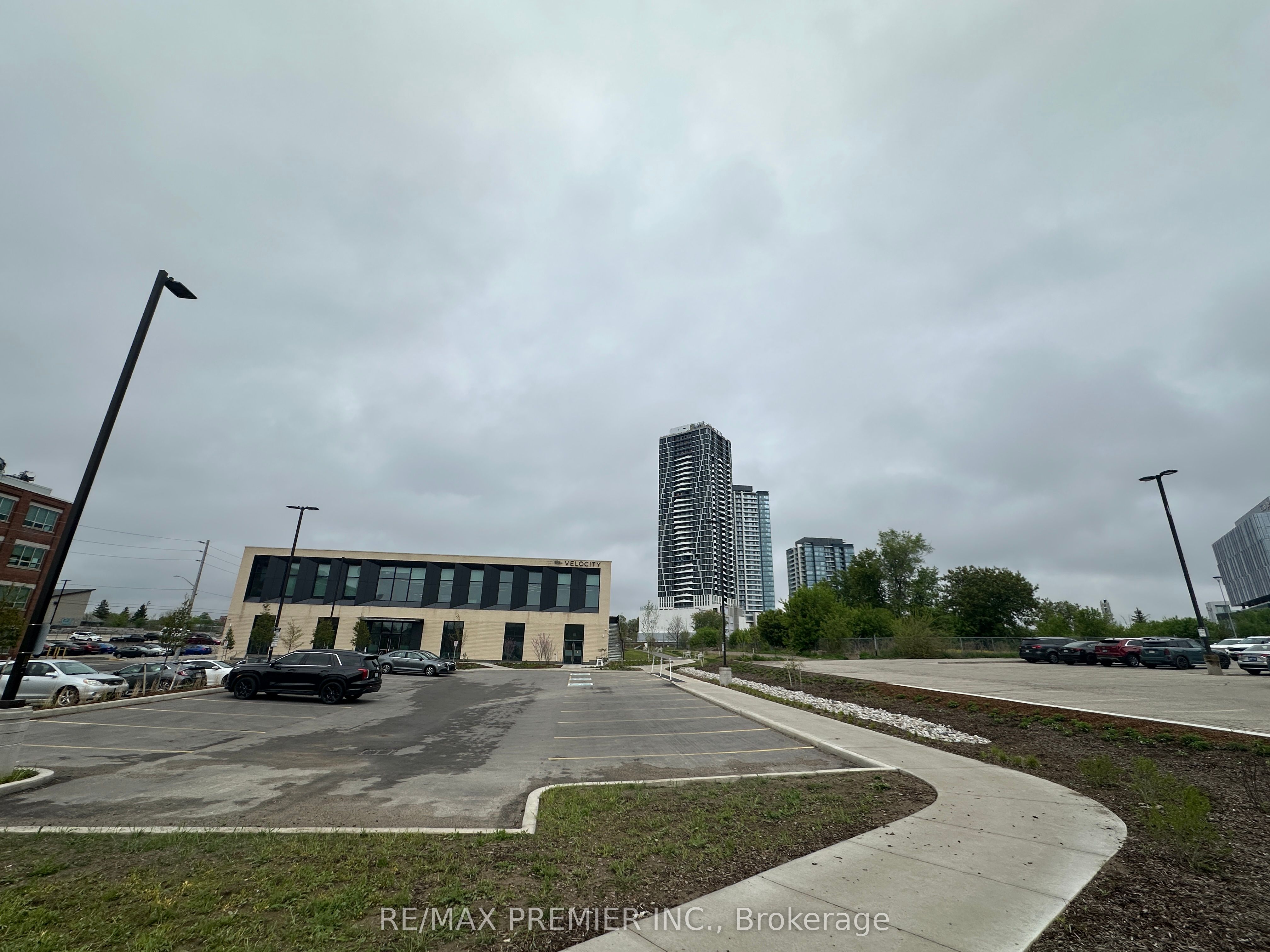 #300-32 - 72 Victoria Street Property Photo 1