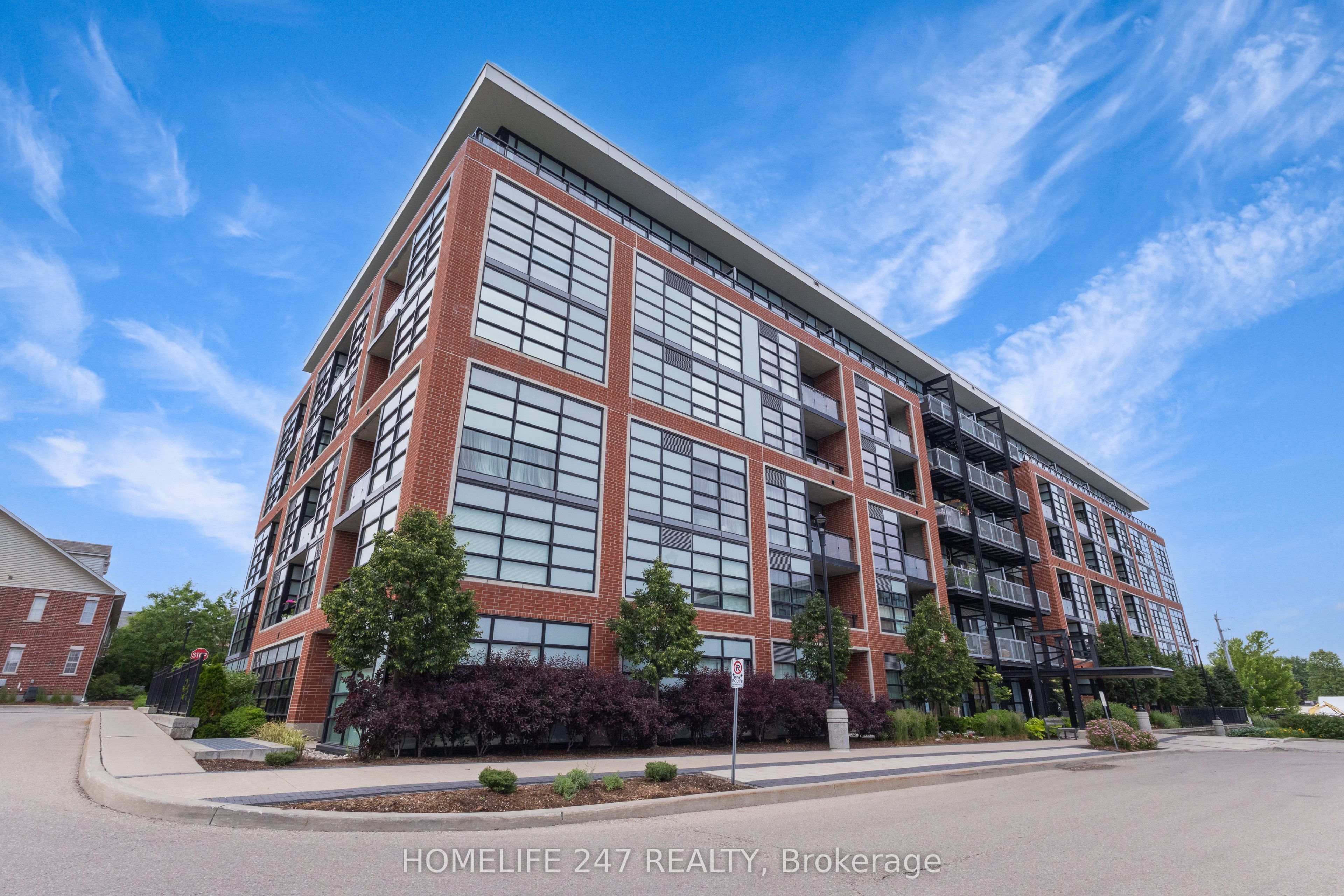 #305 - 15 Prince Albert Boulevard Property Photo 1