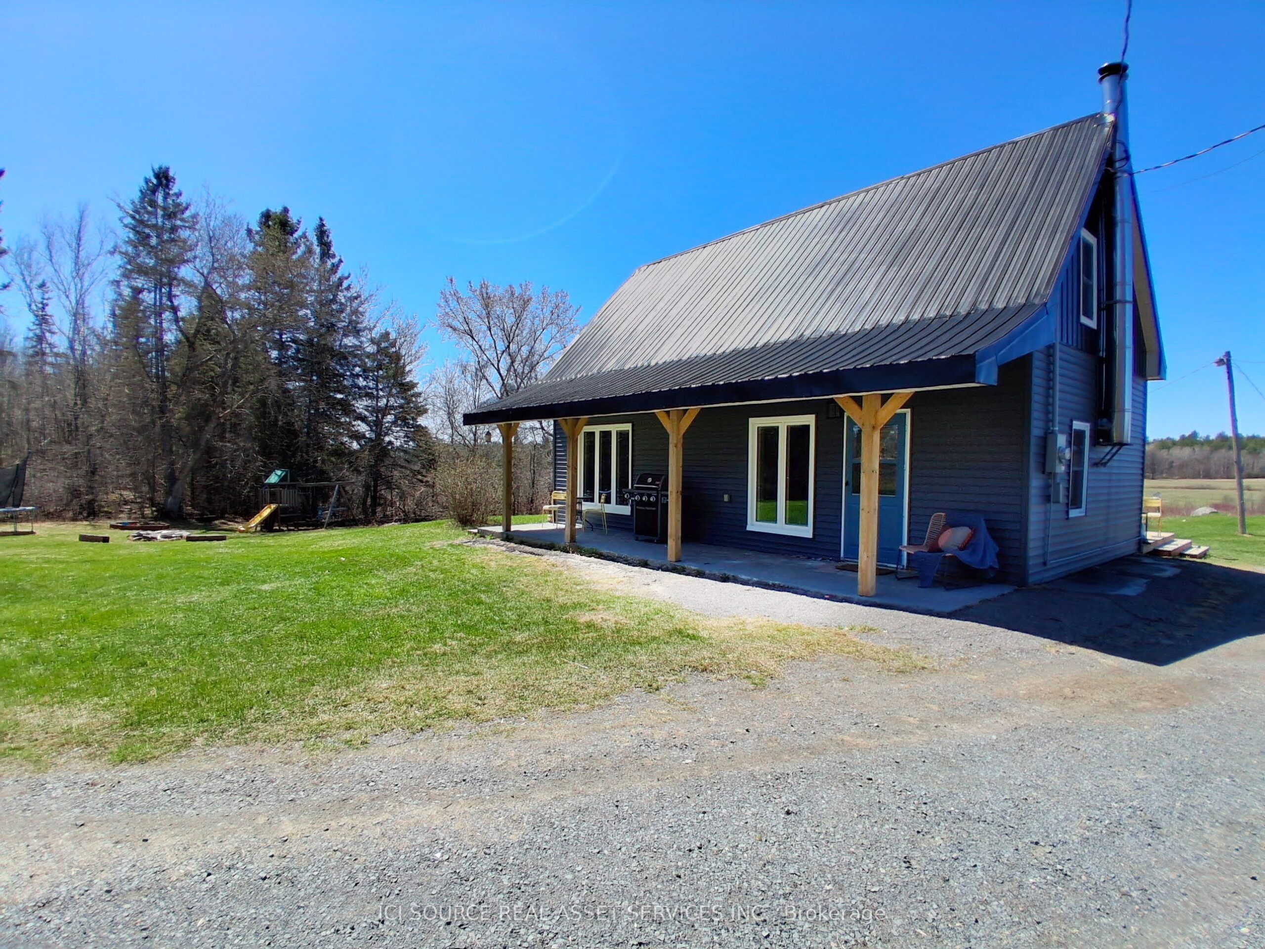 493 Pine Poultry Road Property Photo 1