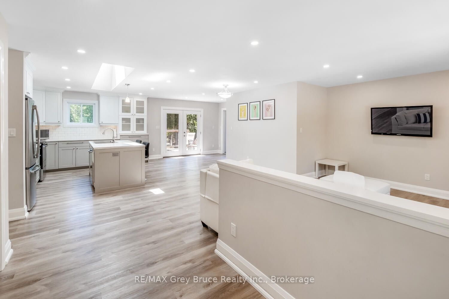 114 Pike Street Property Photo 16