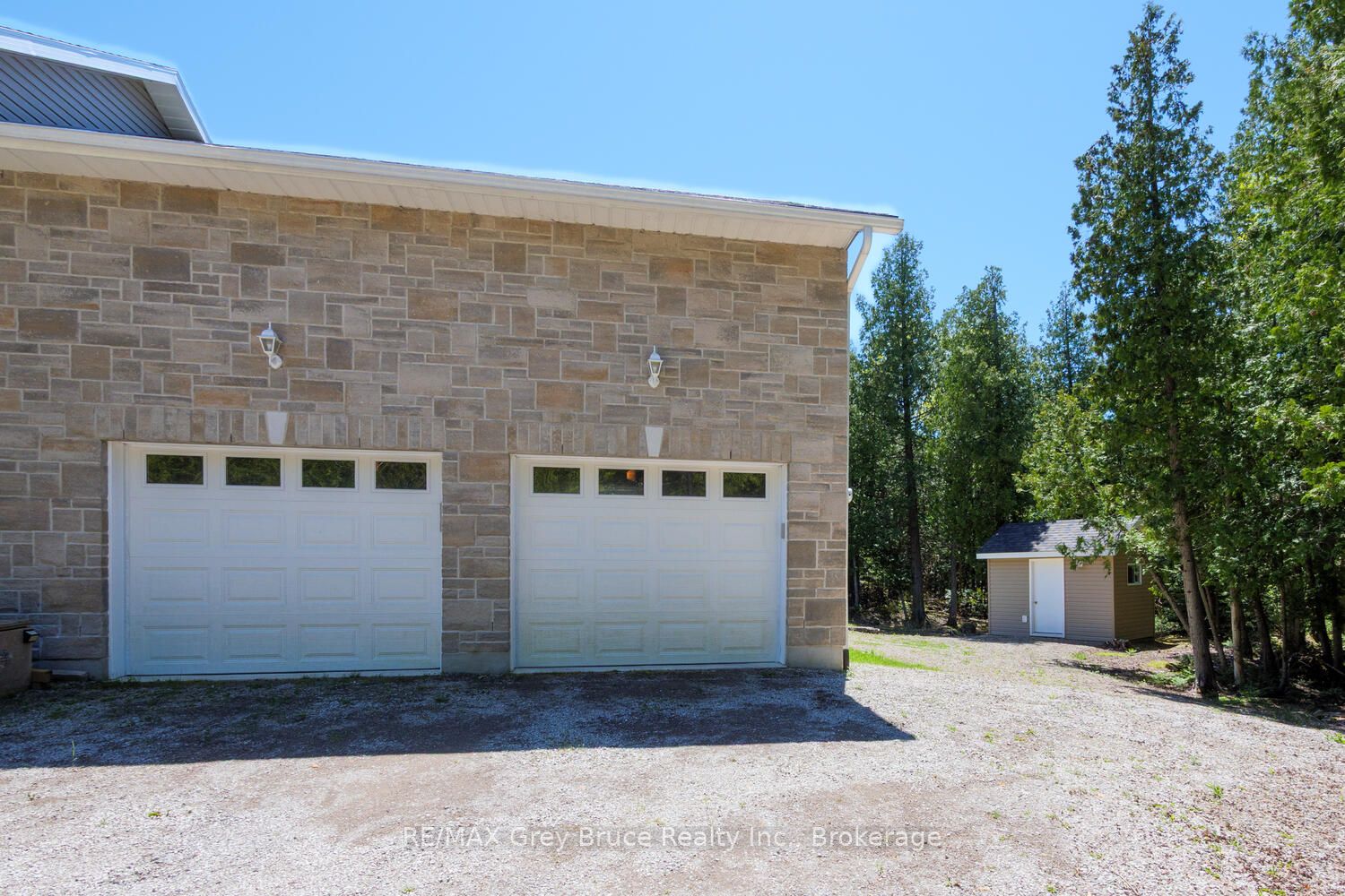 114 Pike Street Property Photo 37