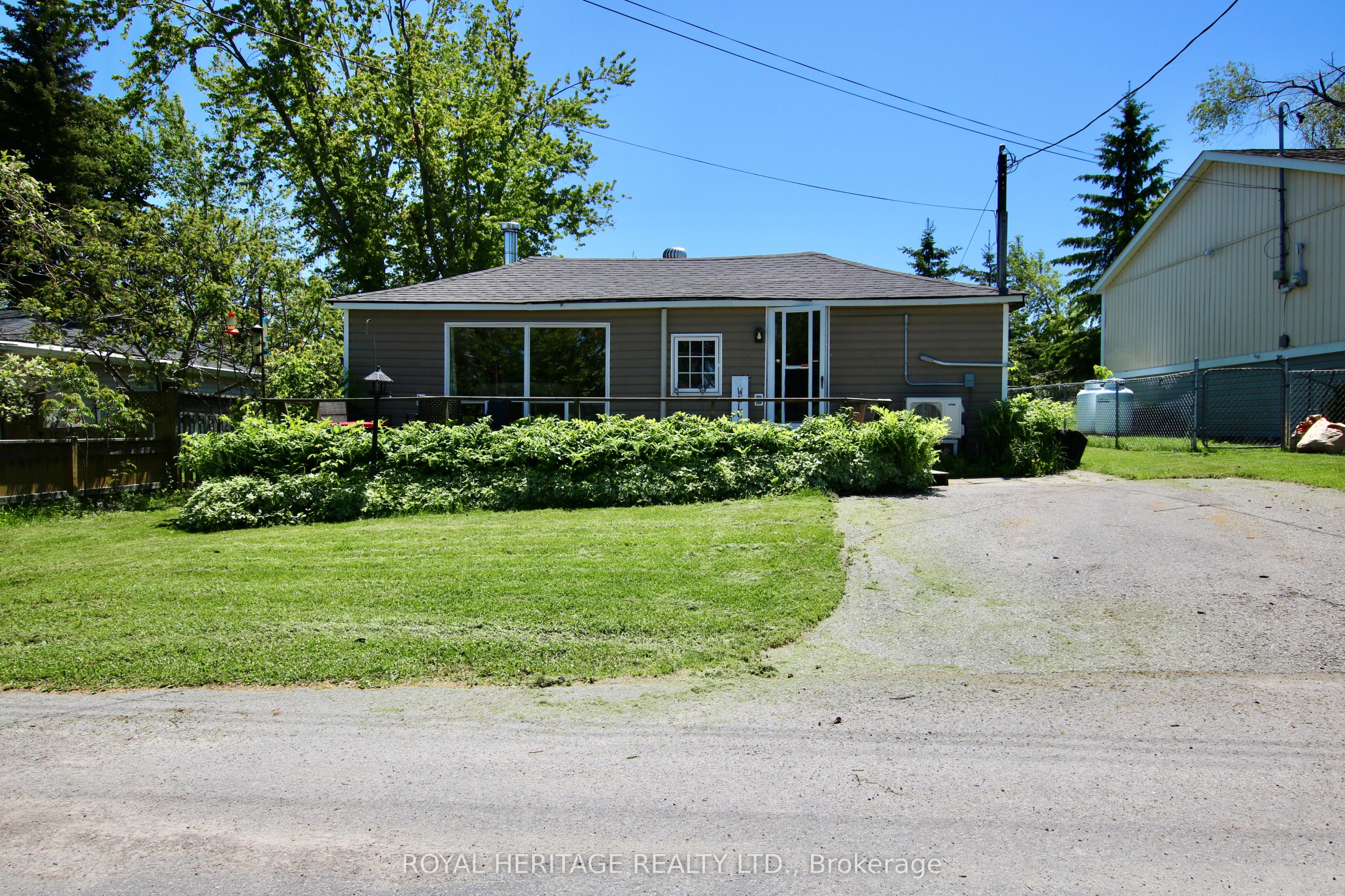 63 Birchcliff Ave Property Photo 1