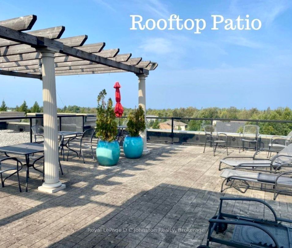 221 Adelaide Street 202 Property Photo 15