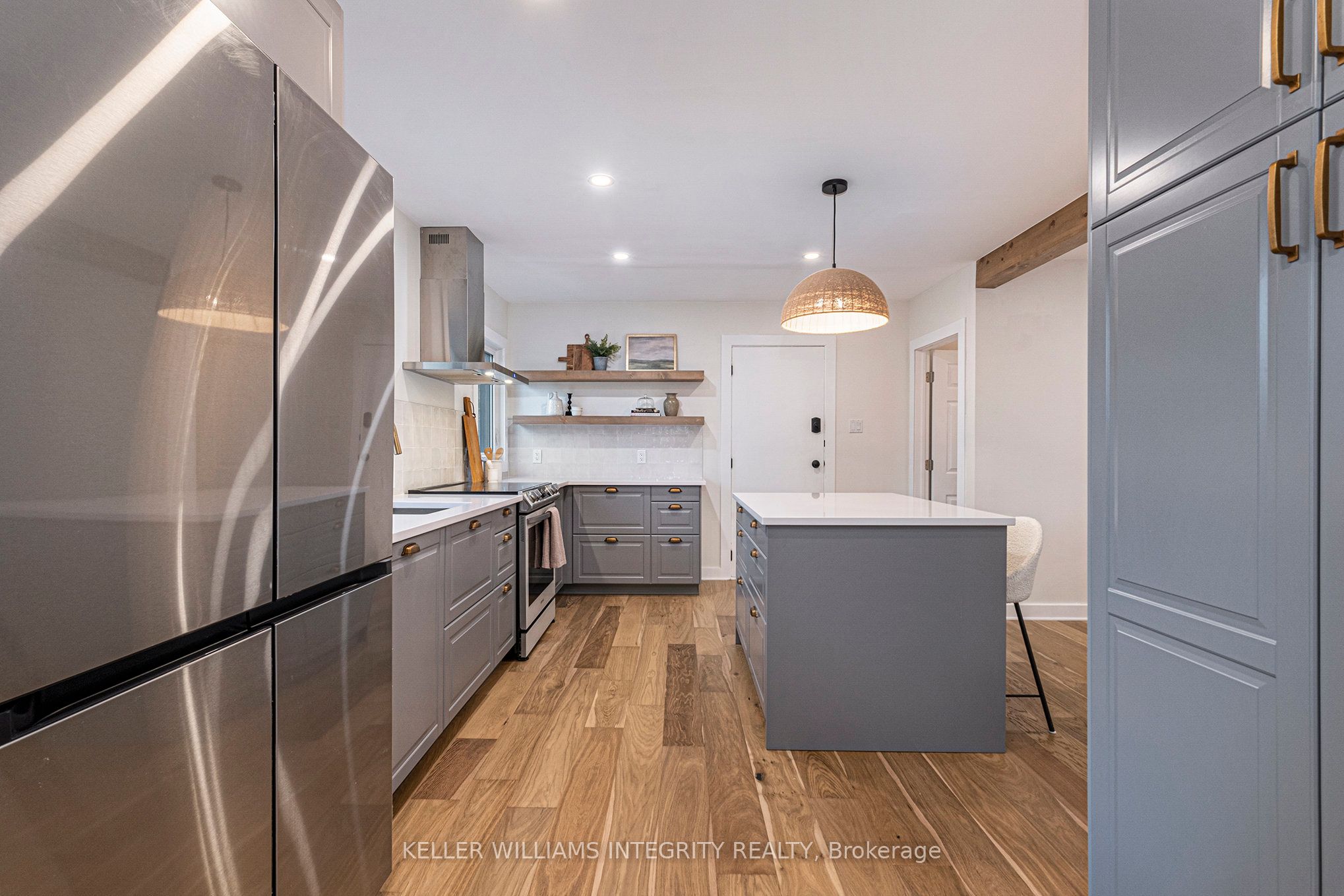 17 Lockview Road Property Photo 8