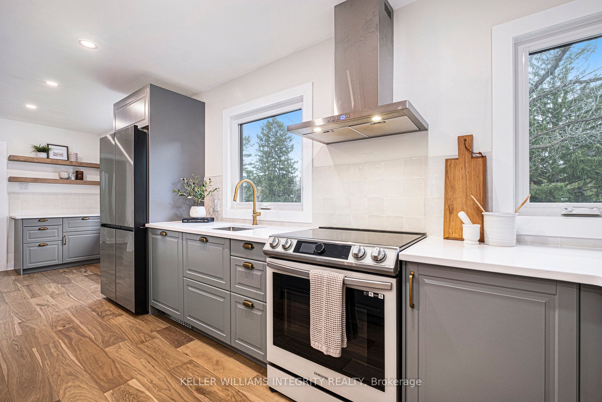 17 Lockview Road Property Photo 9