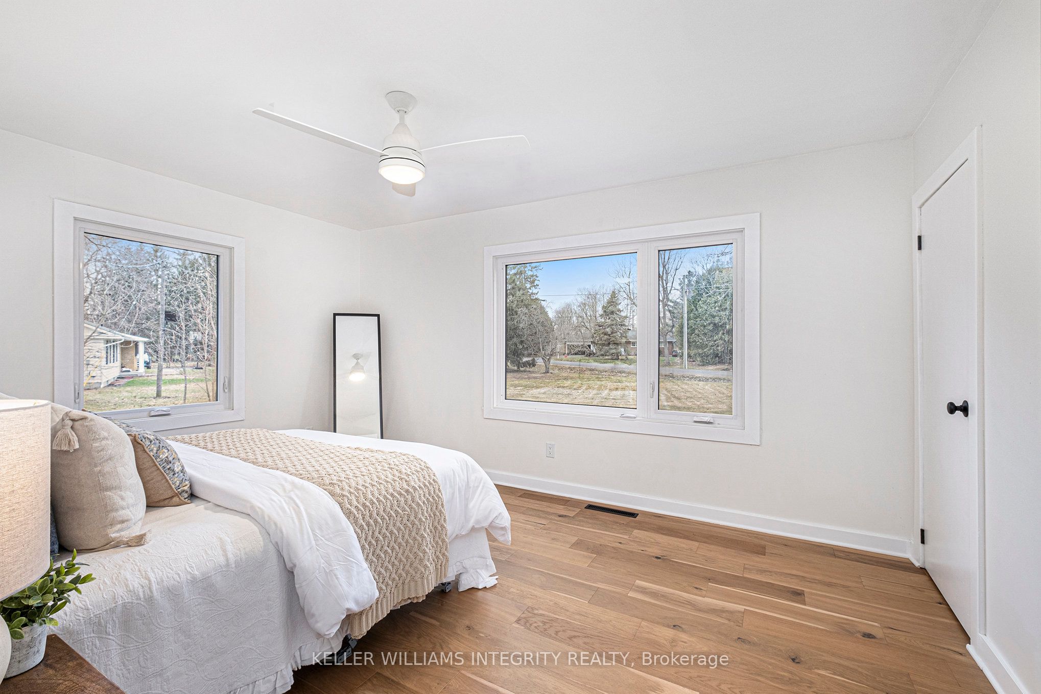17 Lockview Road Property Photo 21