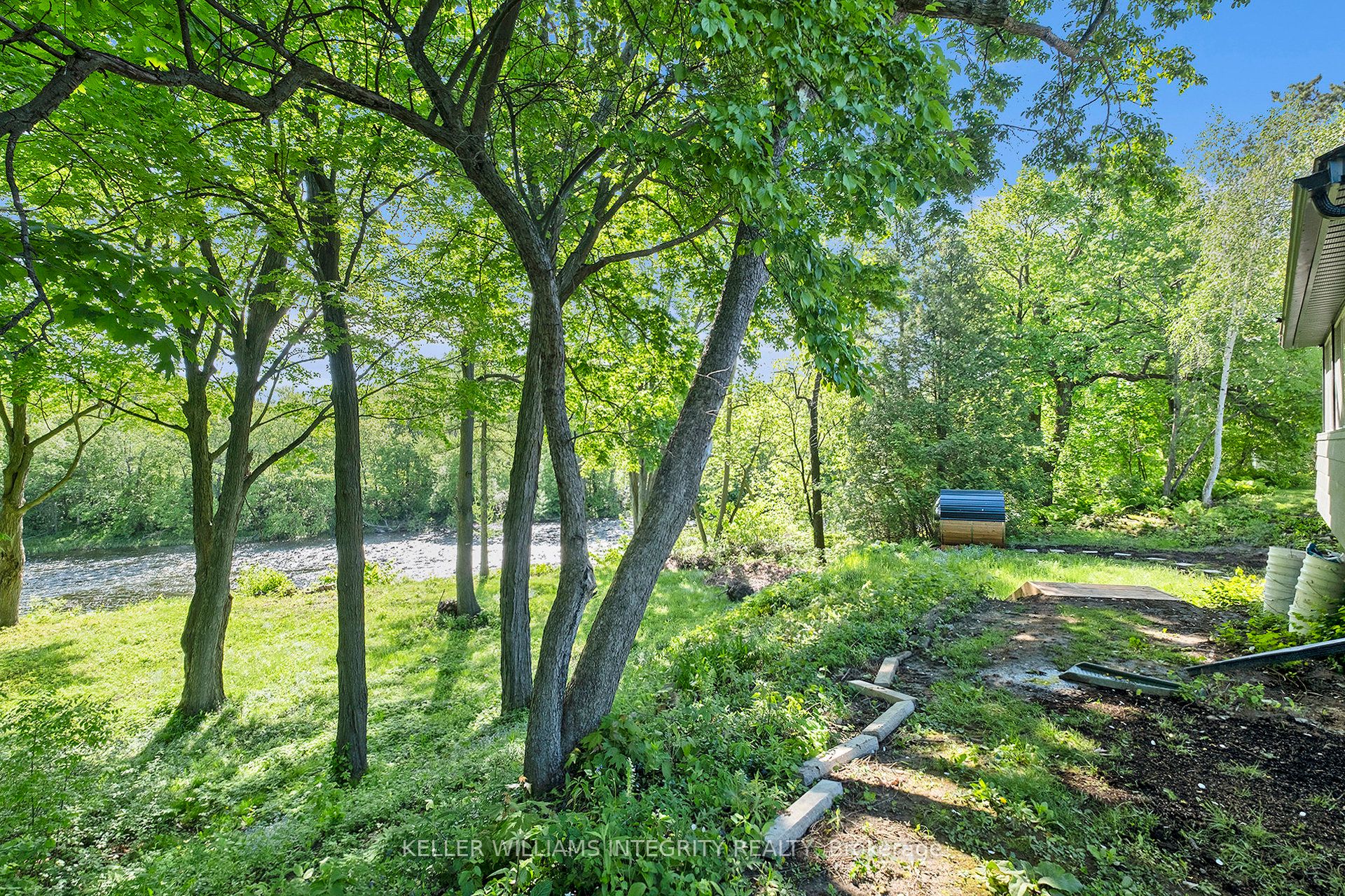 17 Lockview Road Property Photo 33