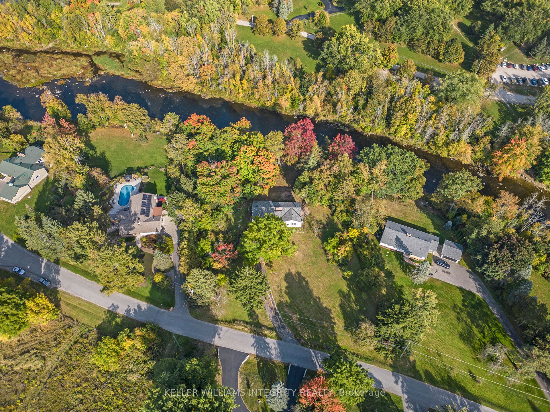17 Lockview Road Property Photo 38