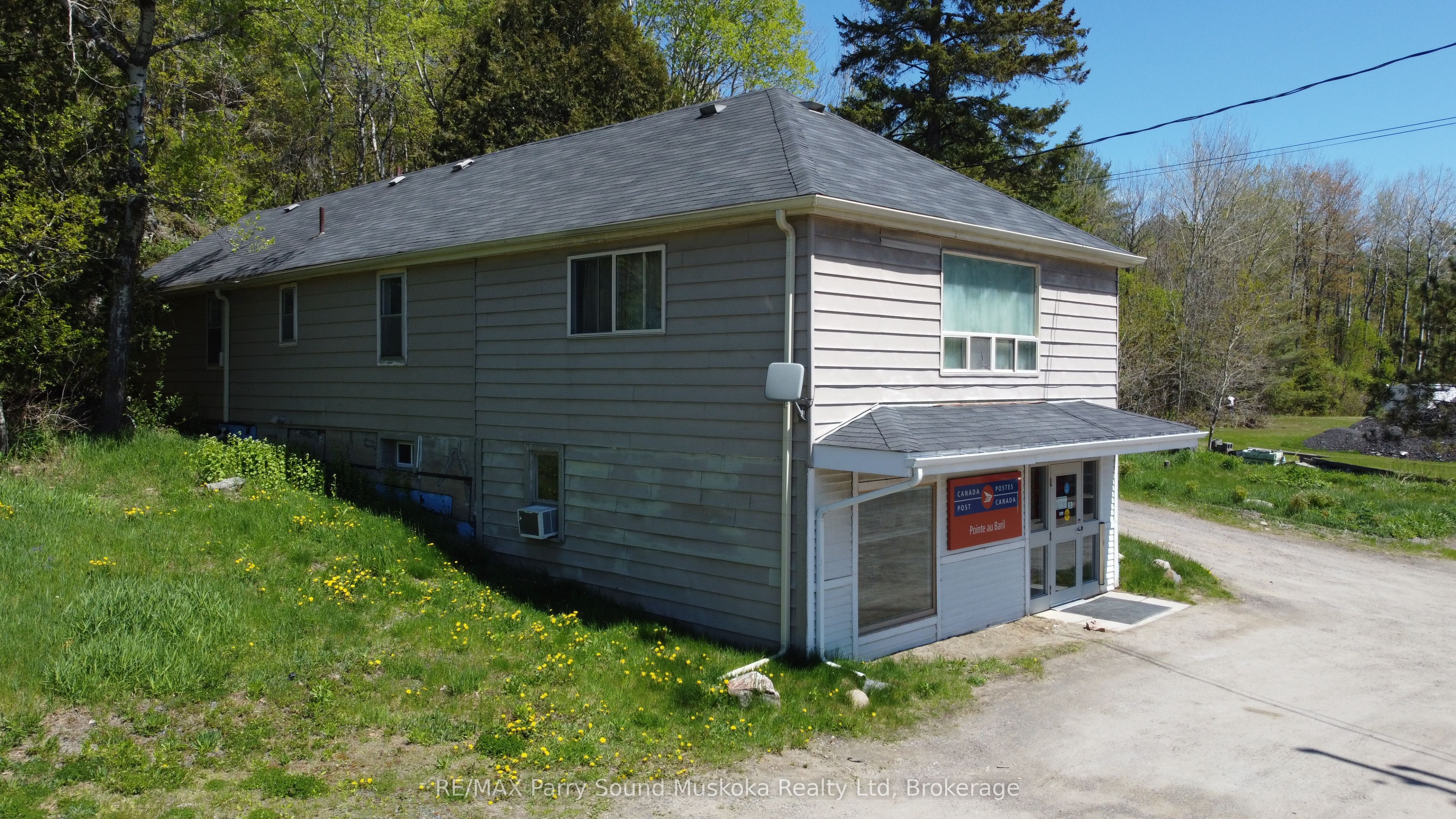 1672 Hwy 69 Property Photo 4