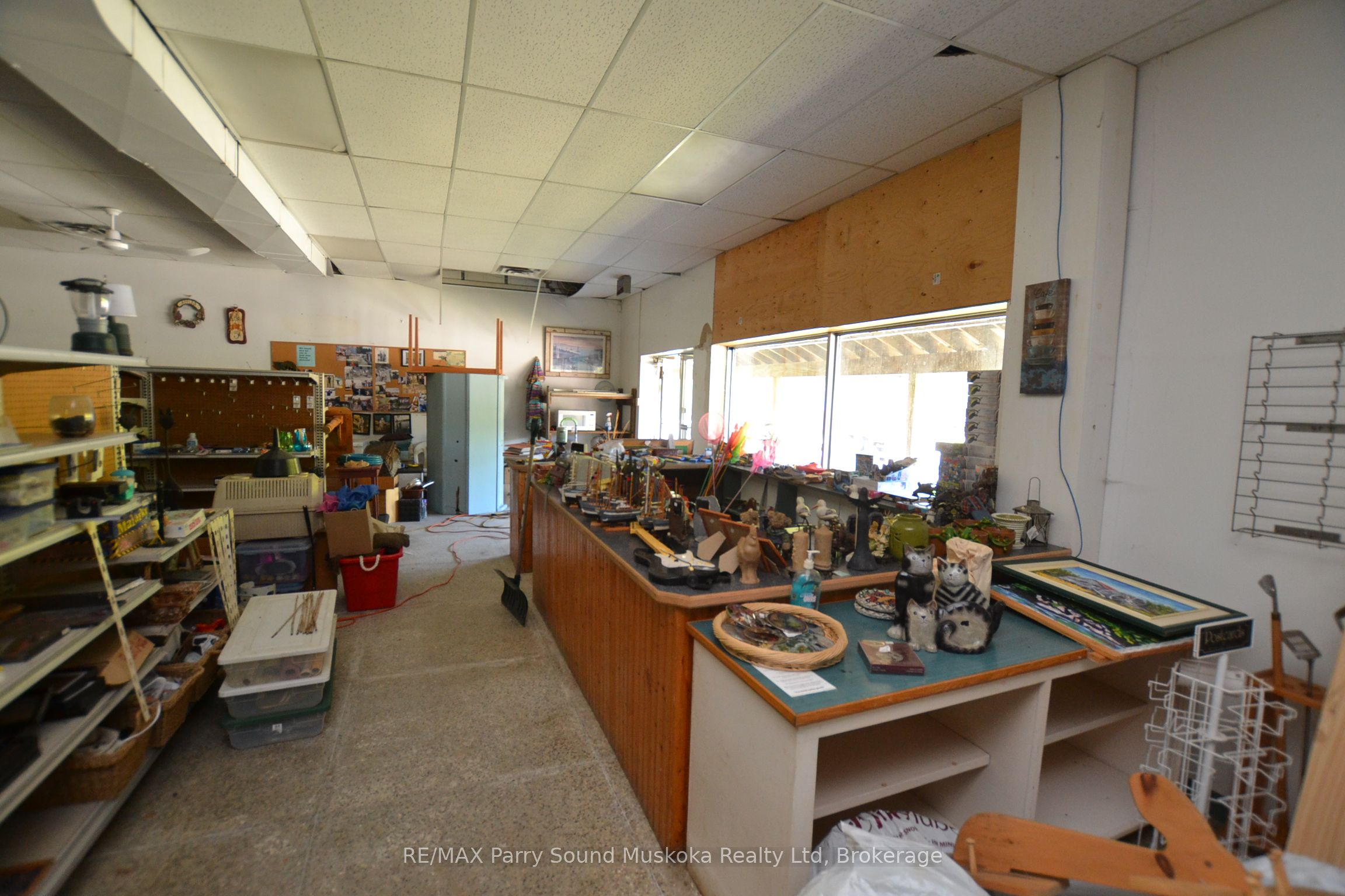 1672 Hwy 69 Property Photo 9