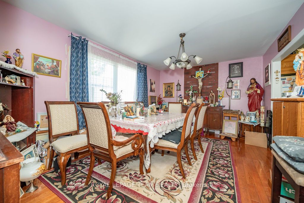 72 Sebastopol Drive Property Photo 7