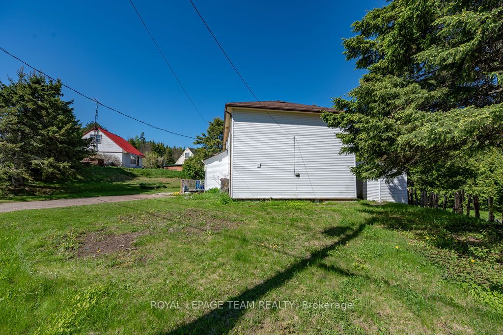 72 Sebastopol Drive Property Photo 28