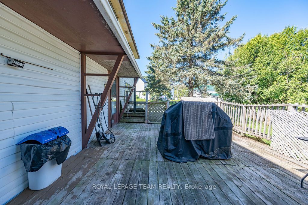 72 Sebastopol Drive Property Photo 35