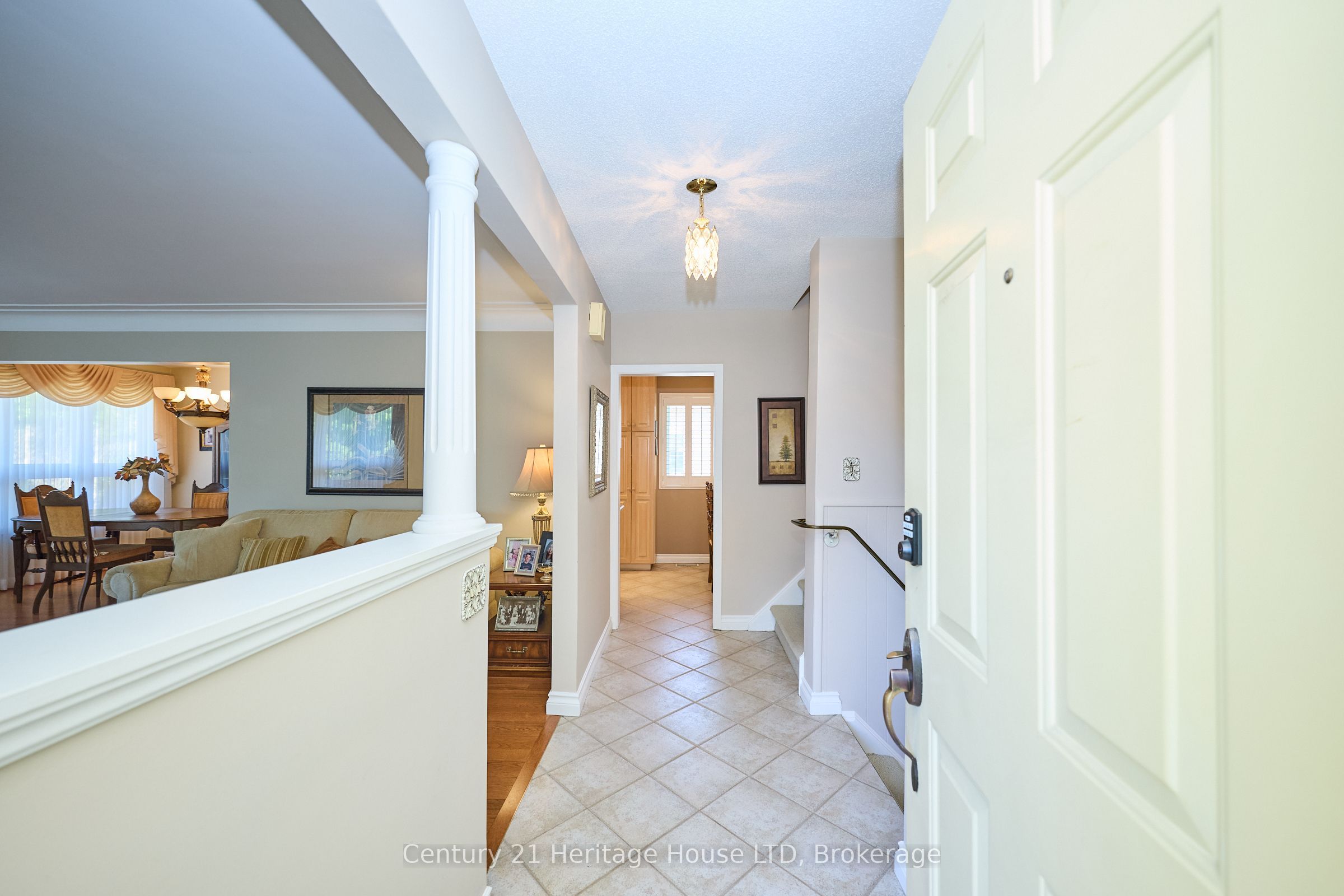 4668 Pinedale Drive Property Photo 4