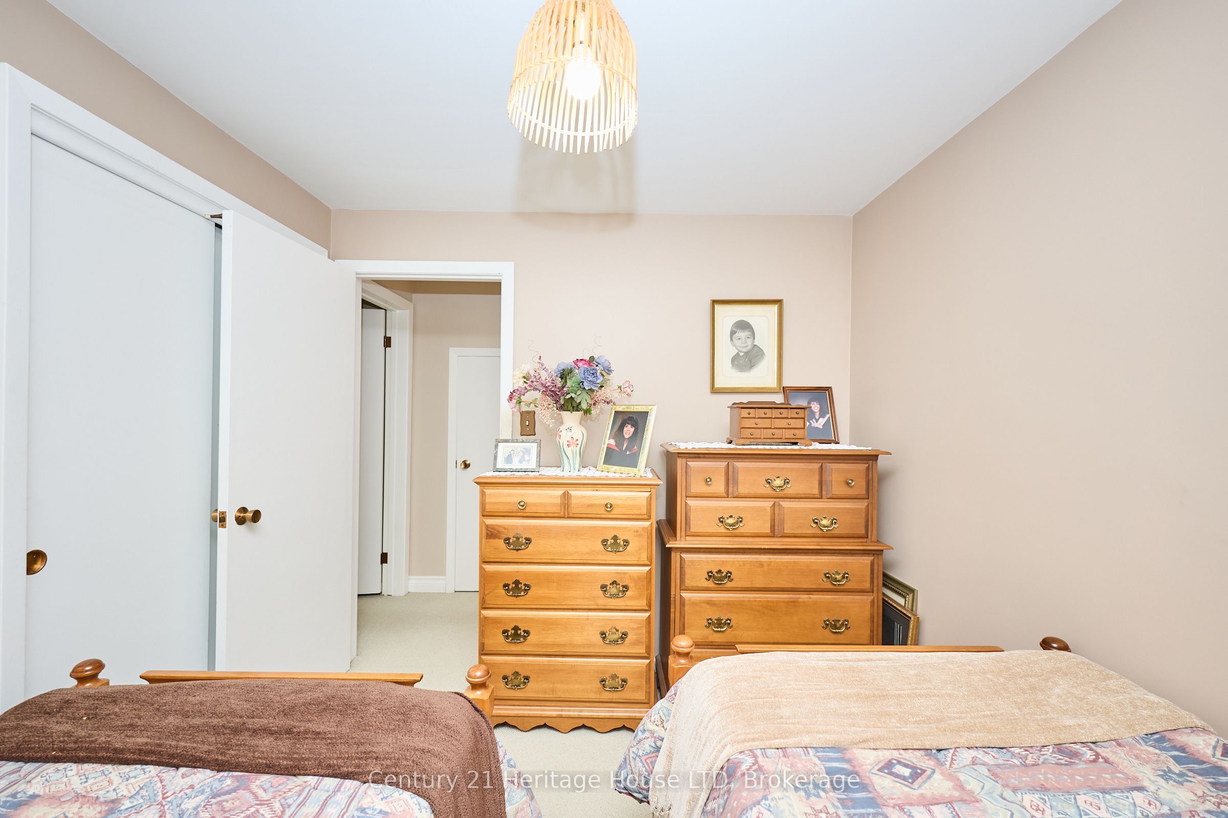 4668 Pinedale Drive Property Photo 16