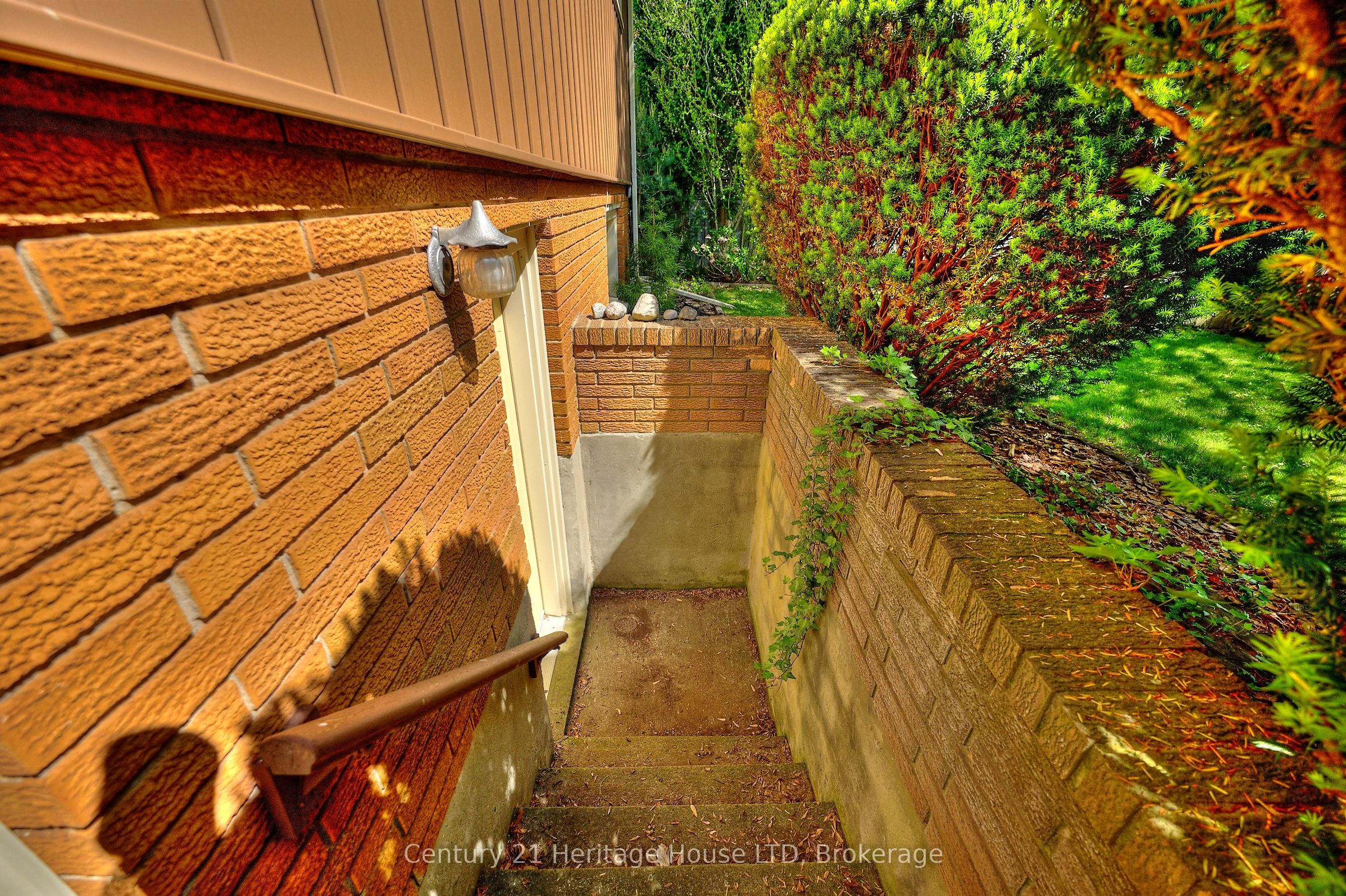 4668 Pinedale Drive Property Photo 34