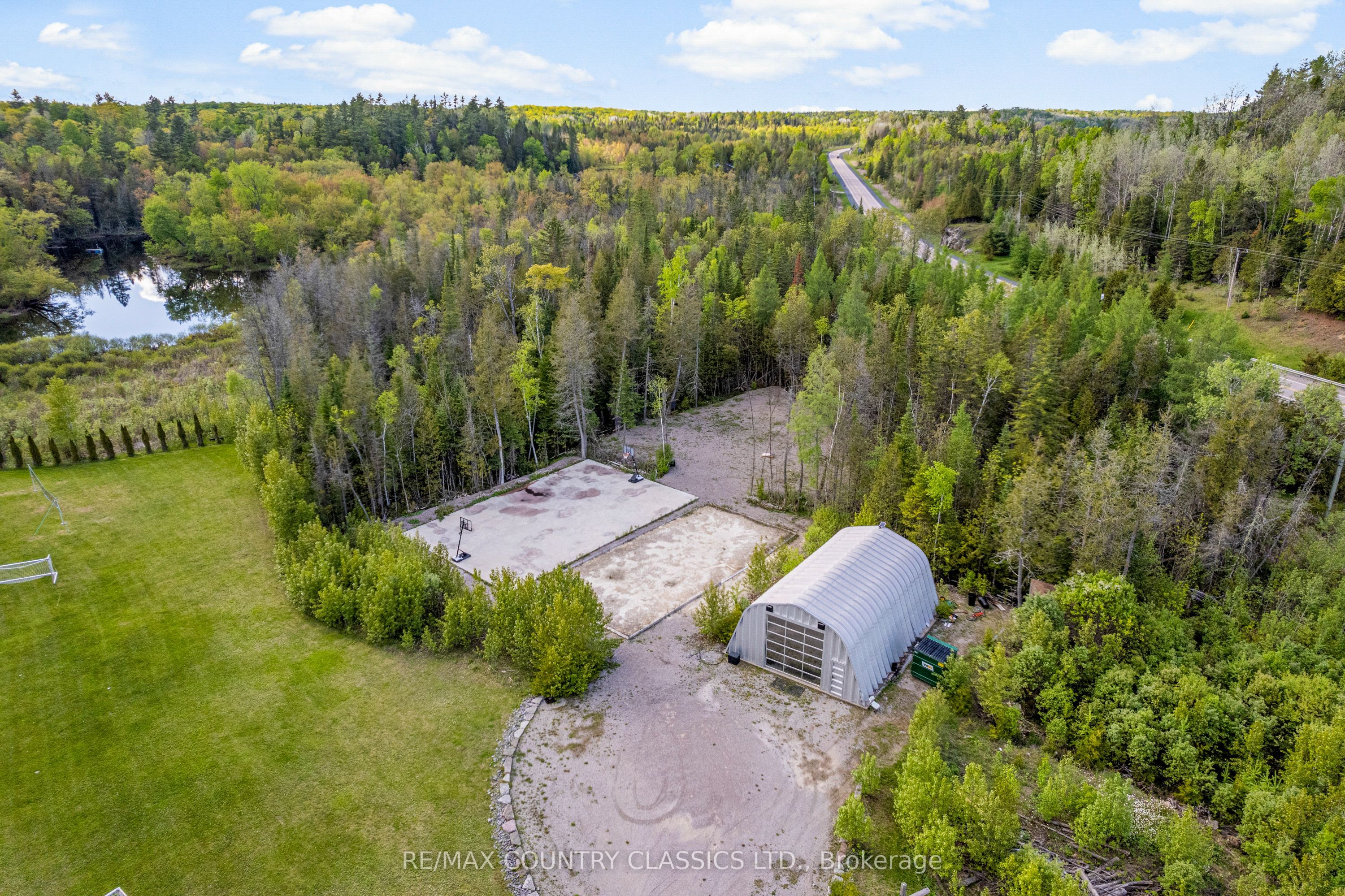 16 Beaver Creek Rd Property Photo 47