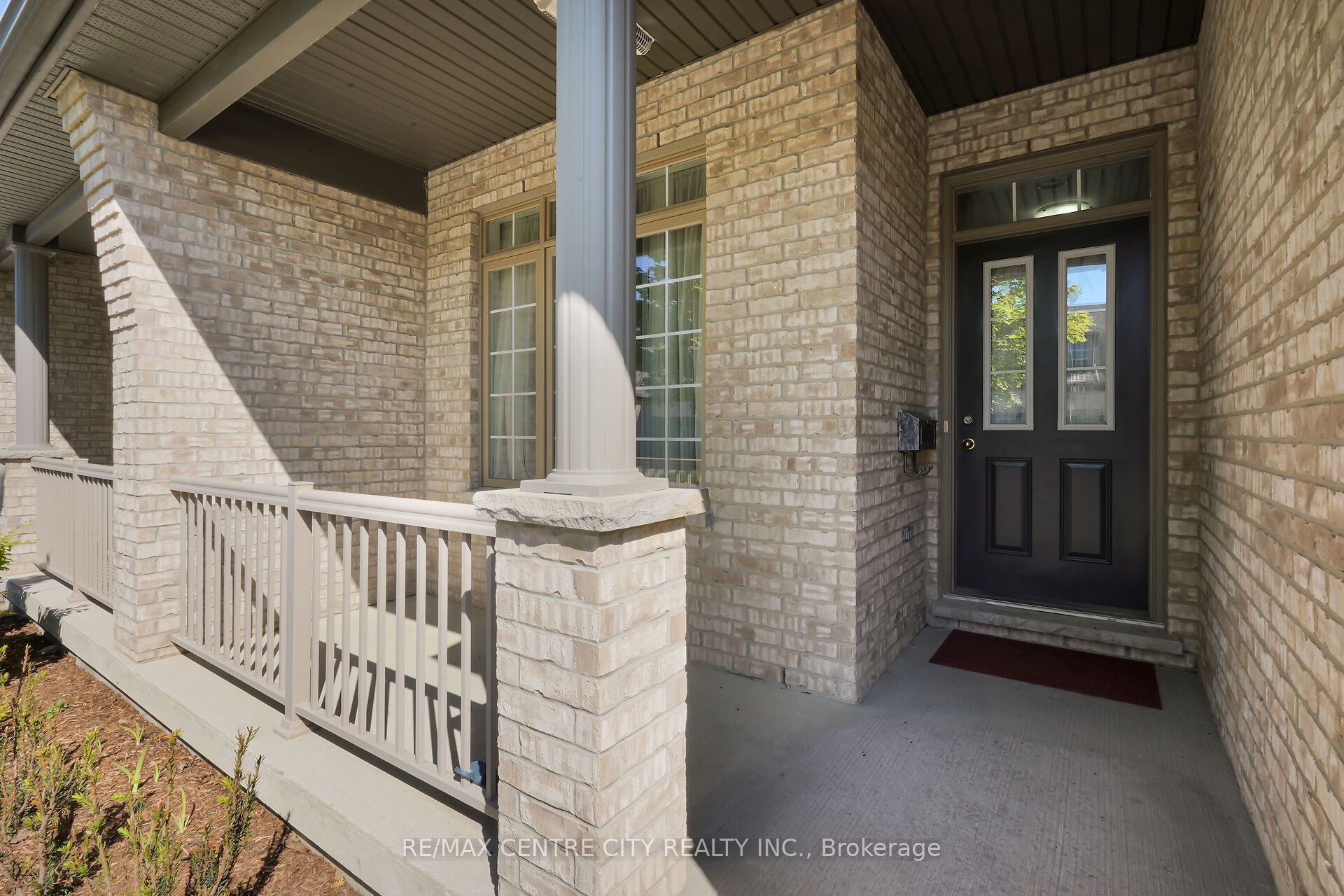 600 Hyde Park Road 278 Property Photo 2