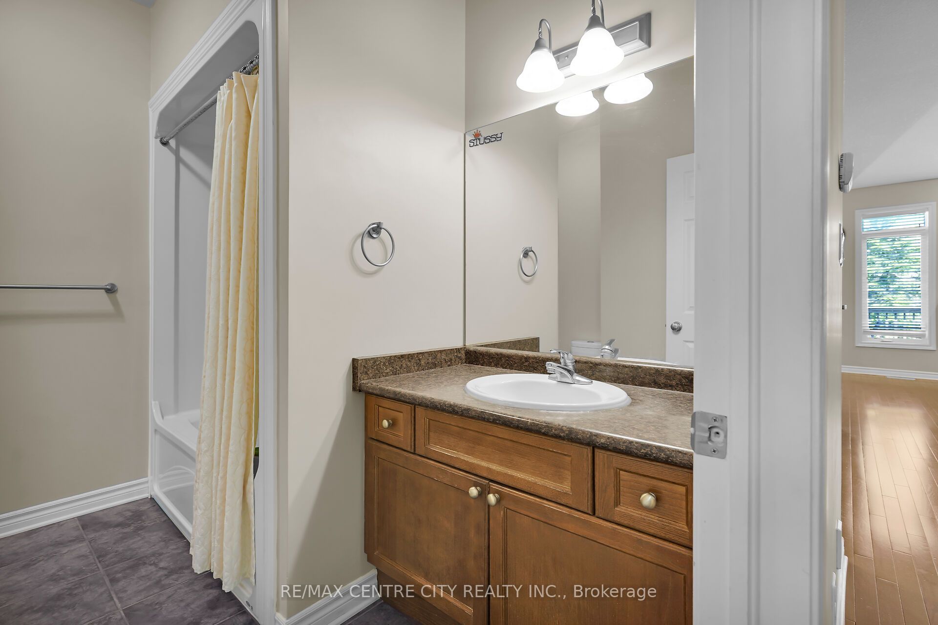 600 Hyde Park Road 278 Property Photo 23