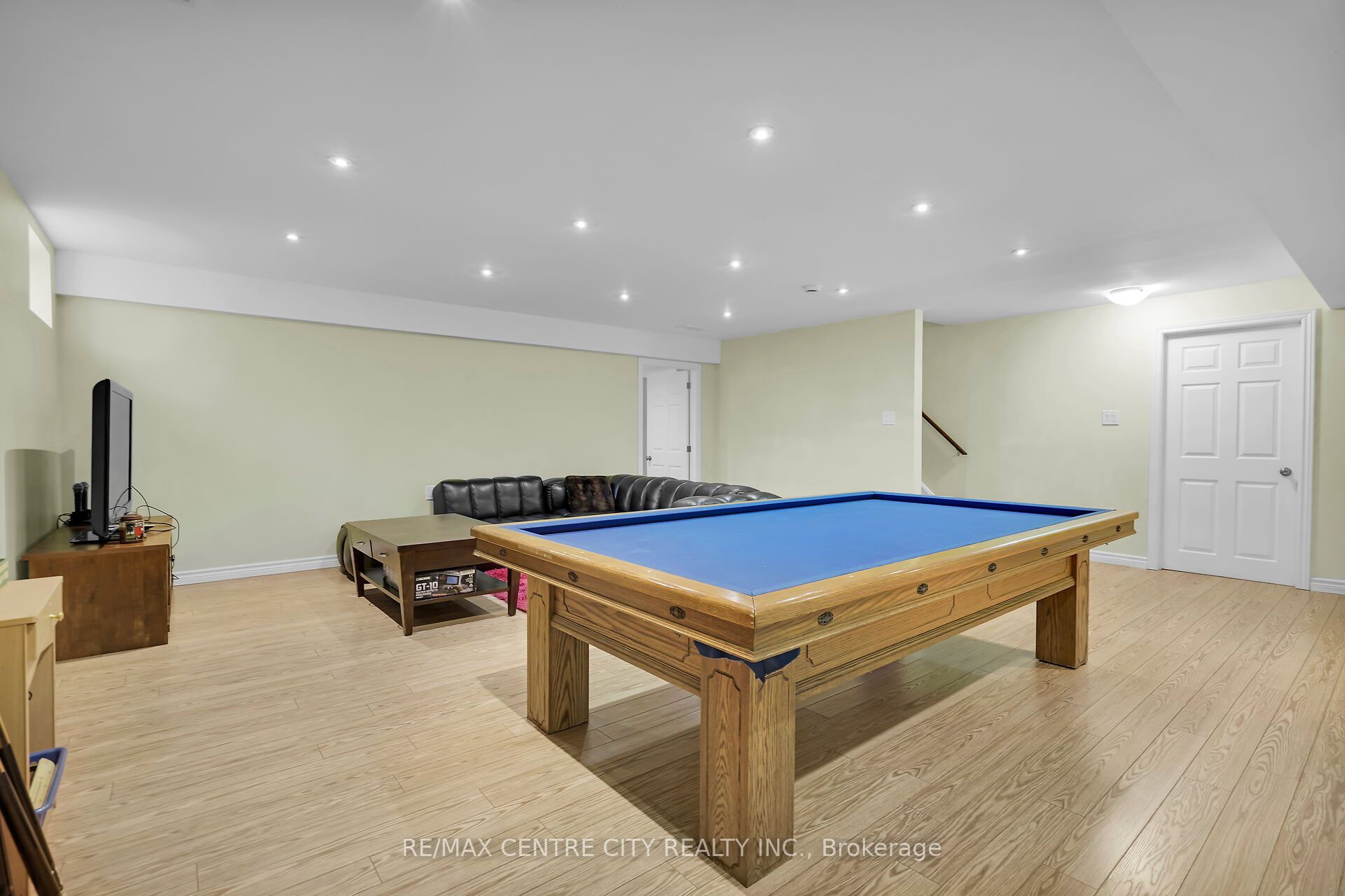 600 Hyde Park Road 278 Property Photo 32