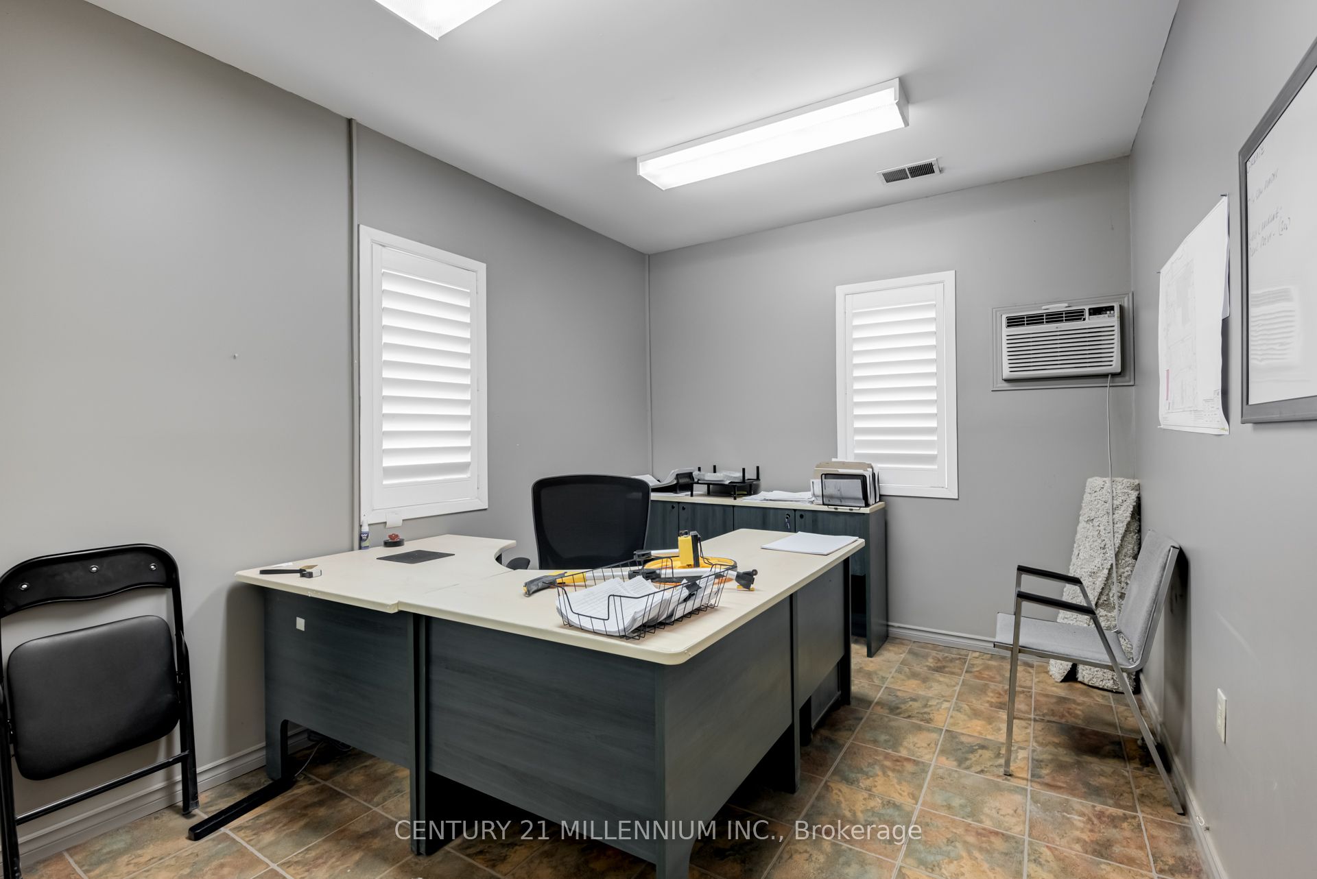 2073 Piper Lane Property Photo 12