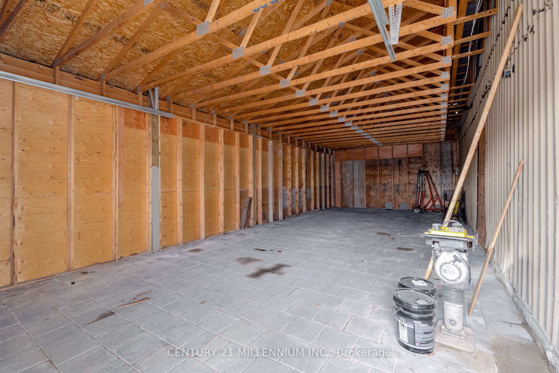 2073 Piper Lane Property Photo 29