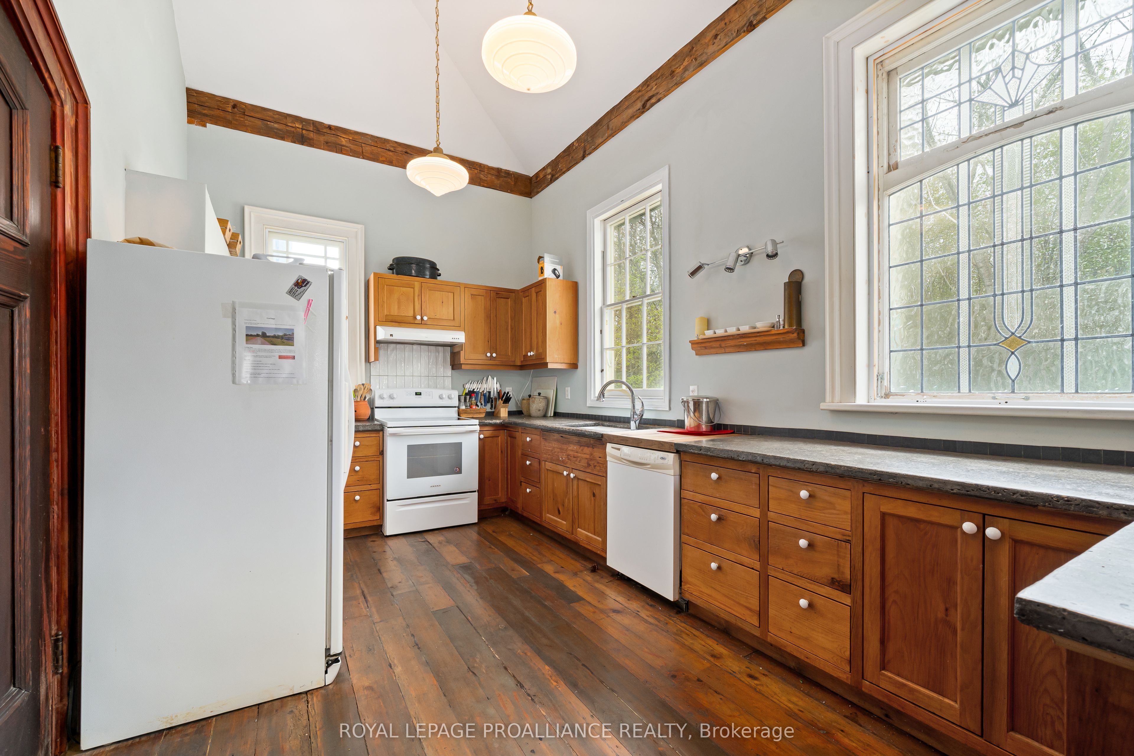 1479 Lakeside Drive Property Photo 10
