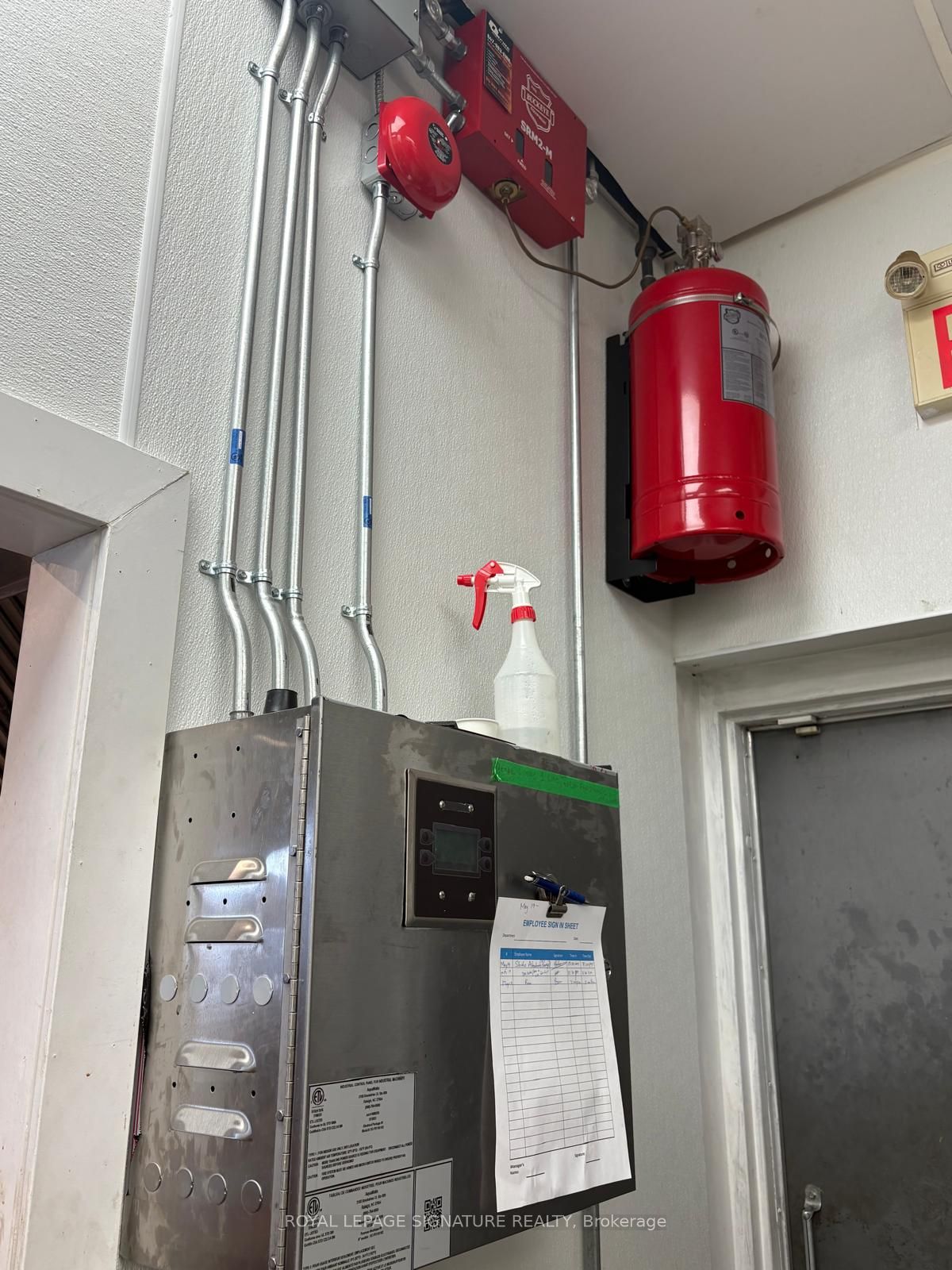 #unit 1 - 1200 Lambton Mall Road Property Photo 18
