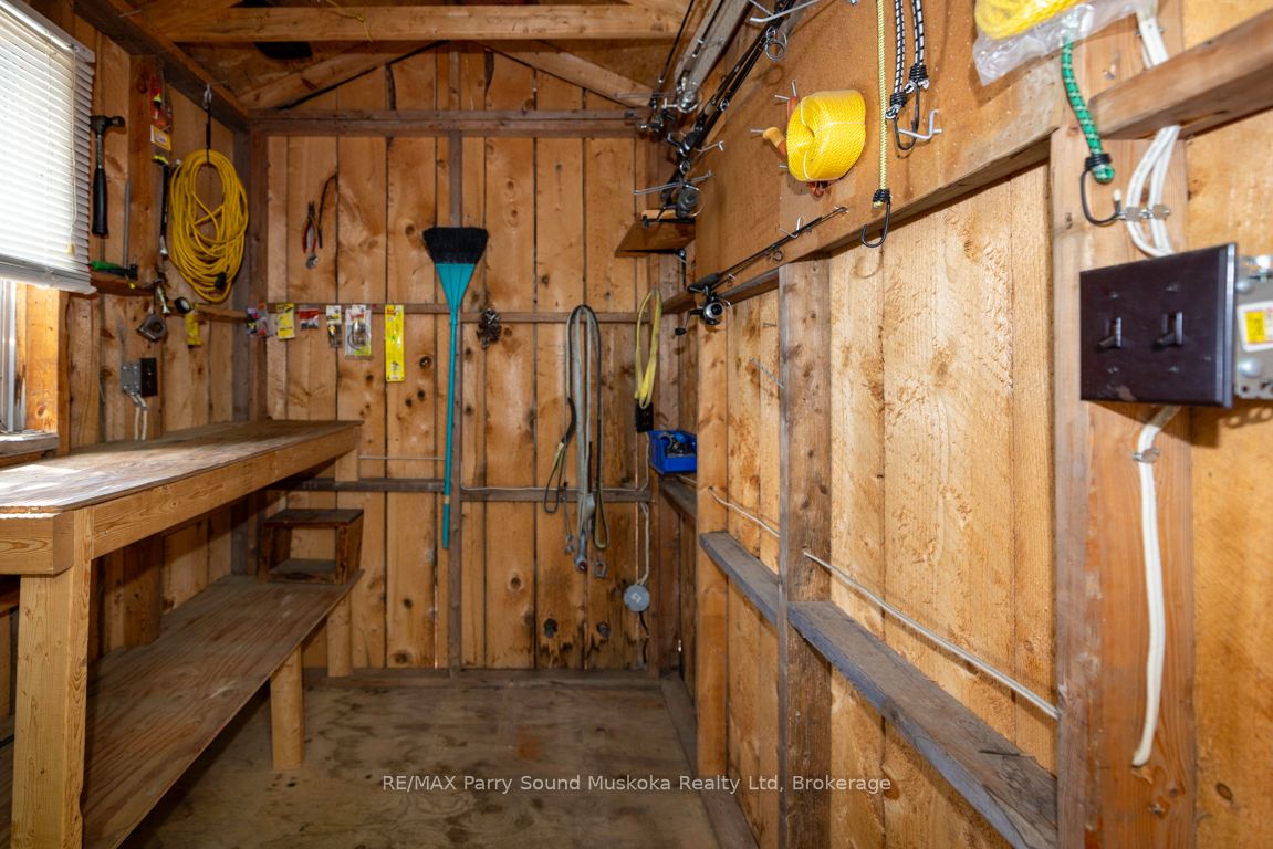 213 Dunchurch Estates Road Property Photo 41