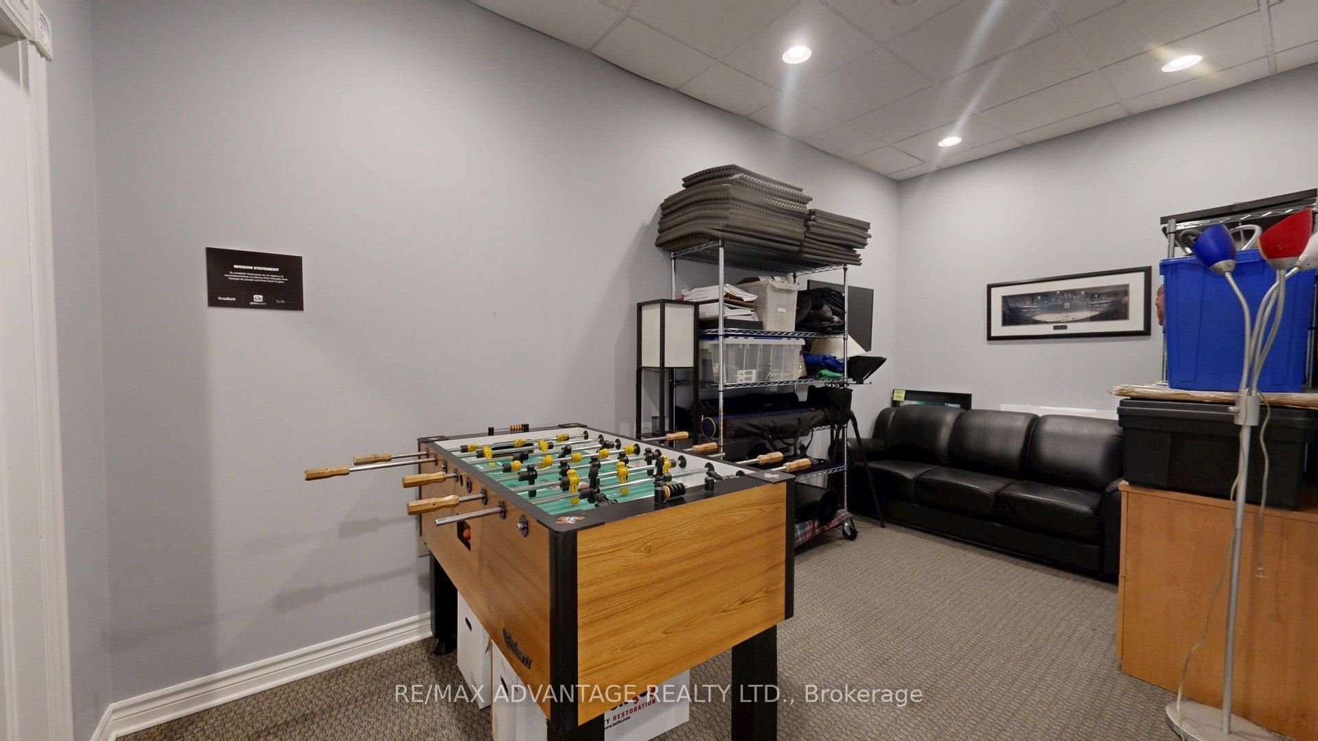 60 Meg Dr Property Photo 11
