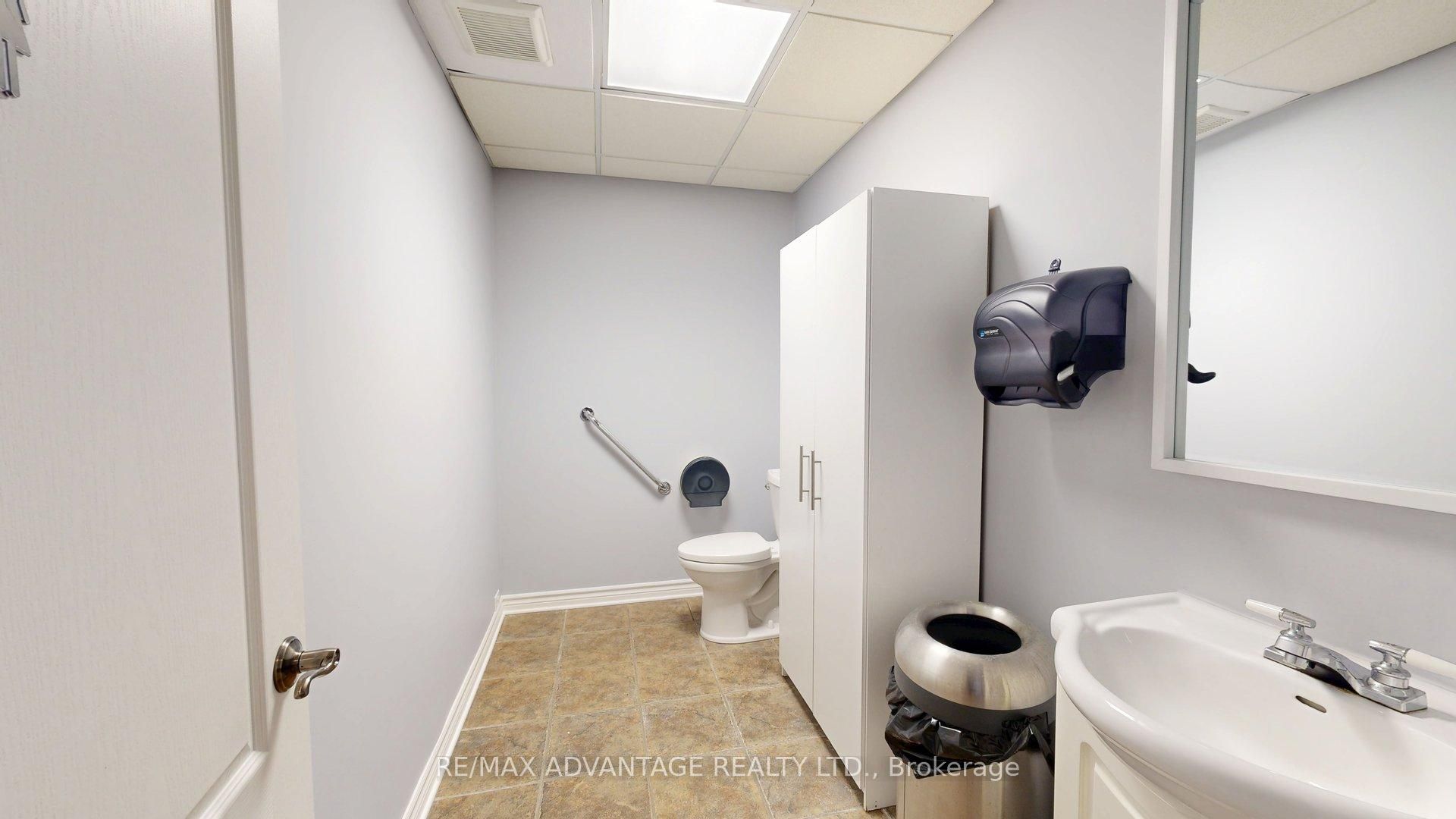 60 Meg Dr Property Photo 19