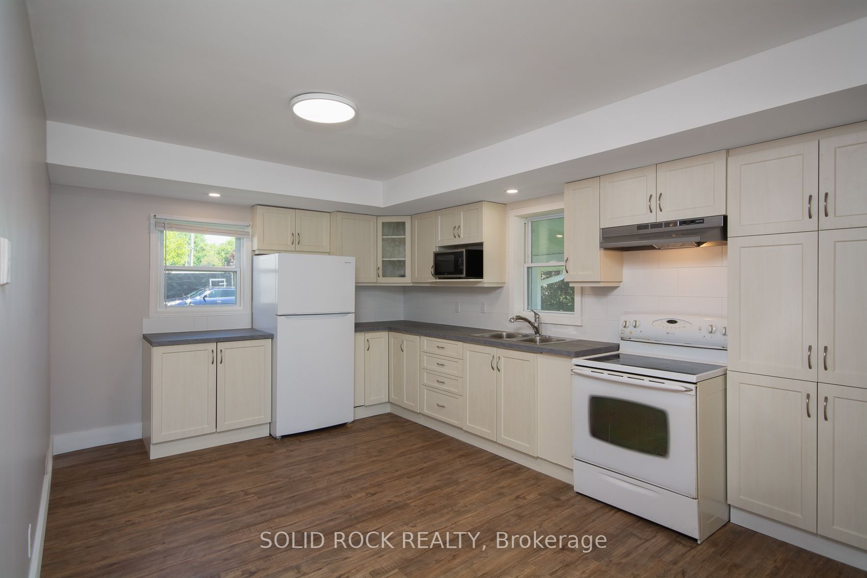 3230 Yorks Corners Road Property Photo 7