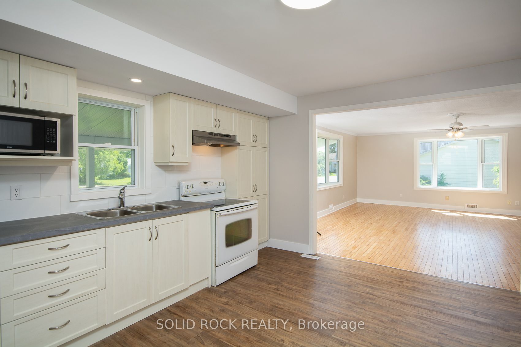 3230 Yorks Corners Road Property Photo 8
