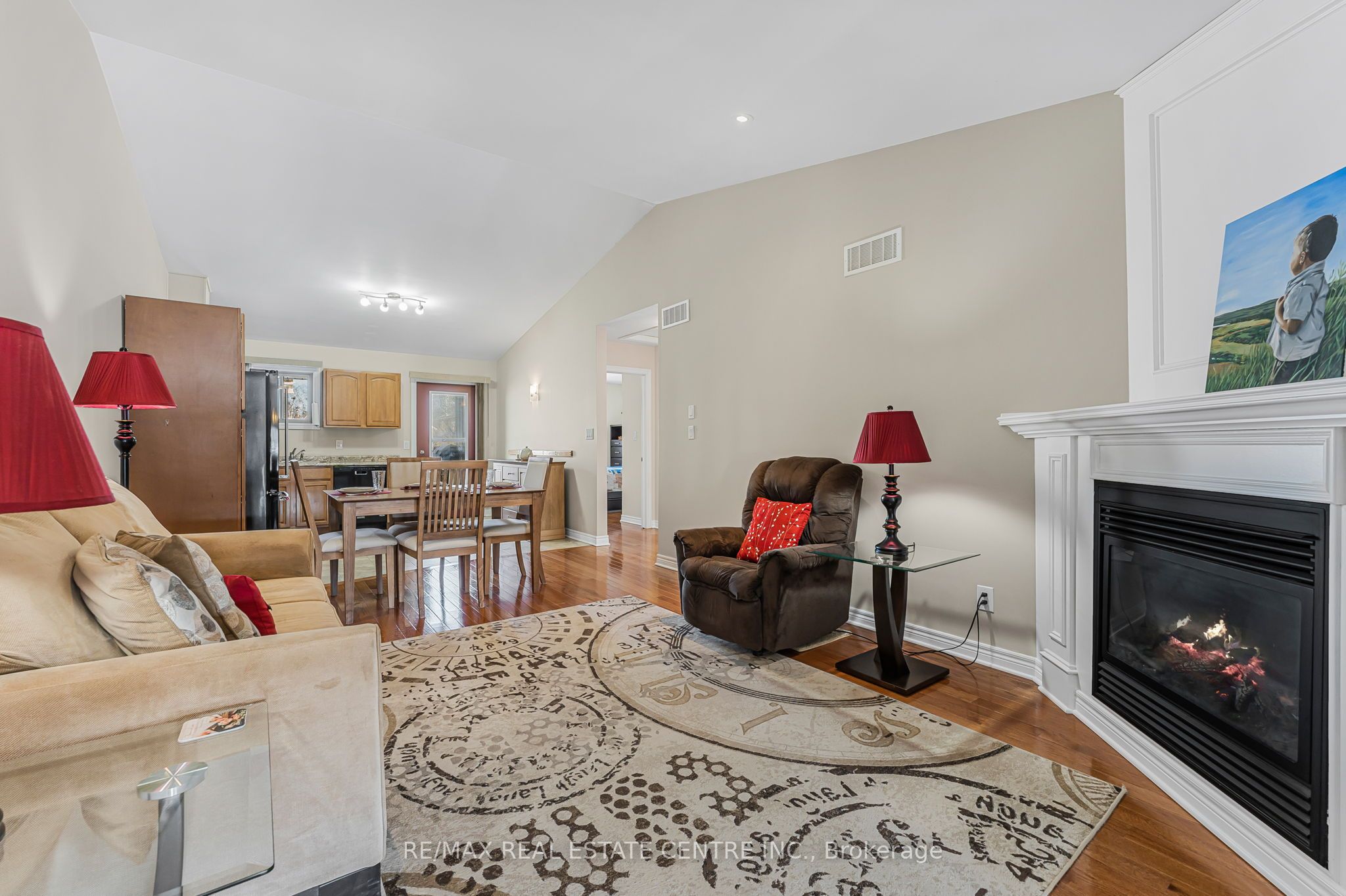 3780 Glendale Avenue Property Photo 2
