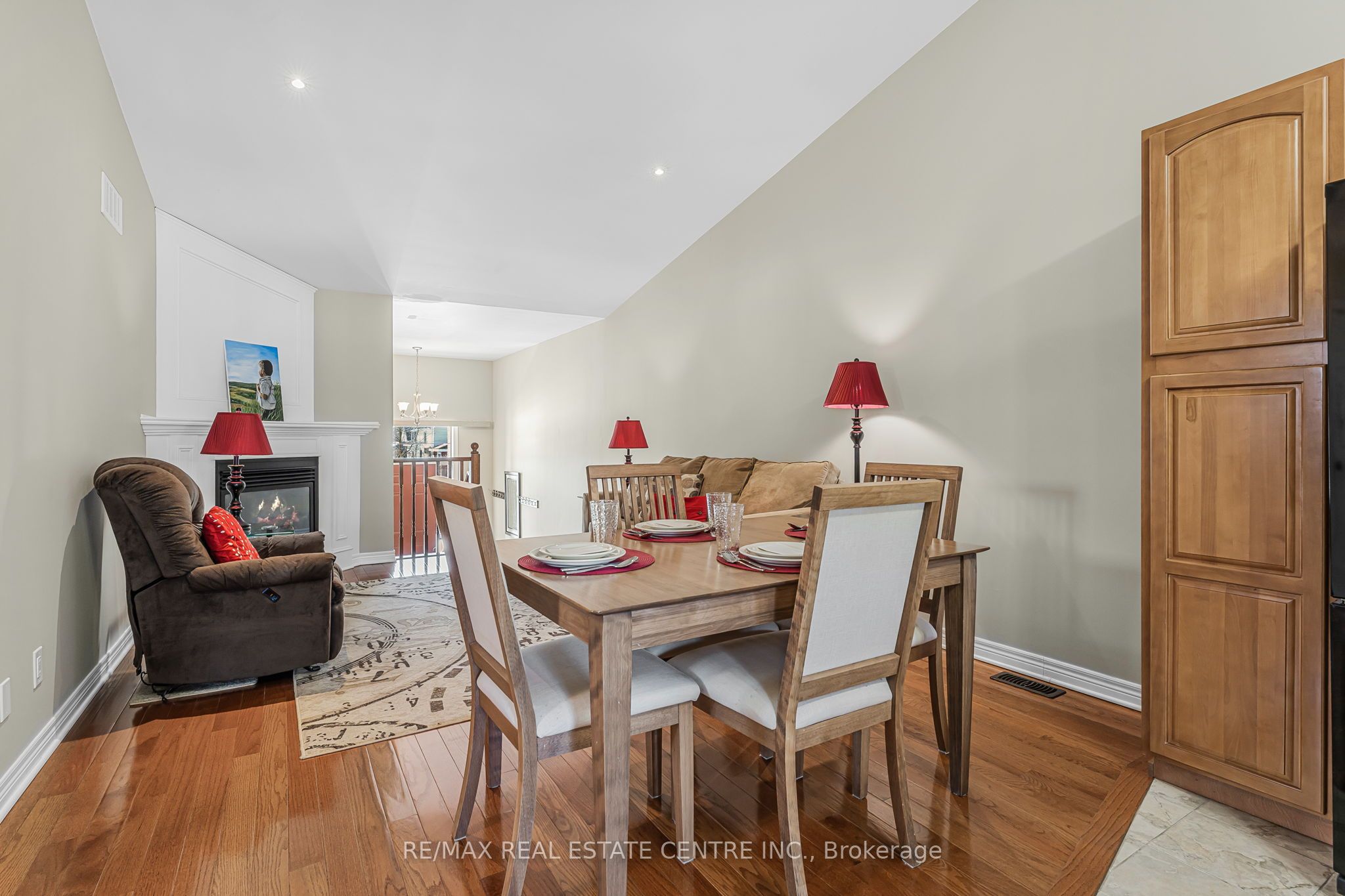 3780 Glendale Avenue Property Photo 6