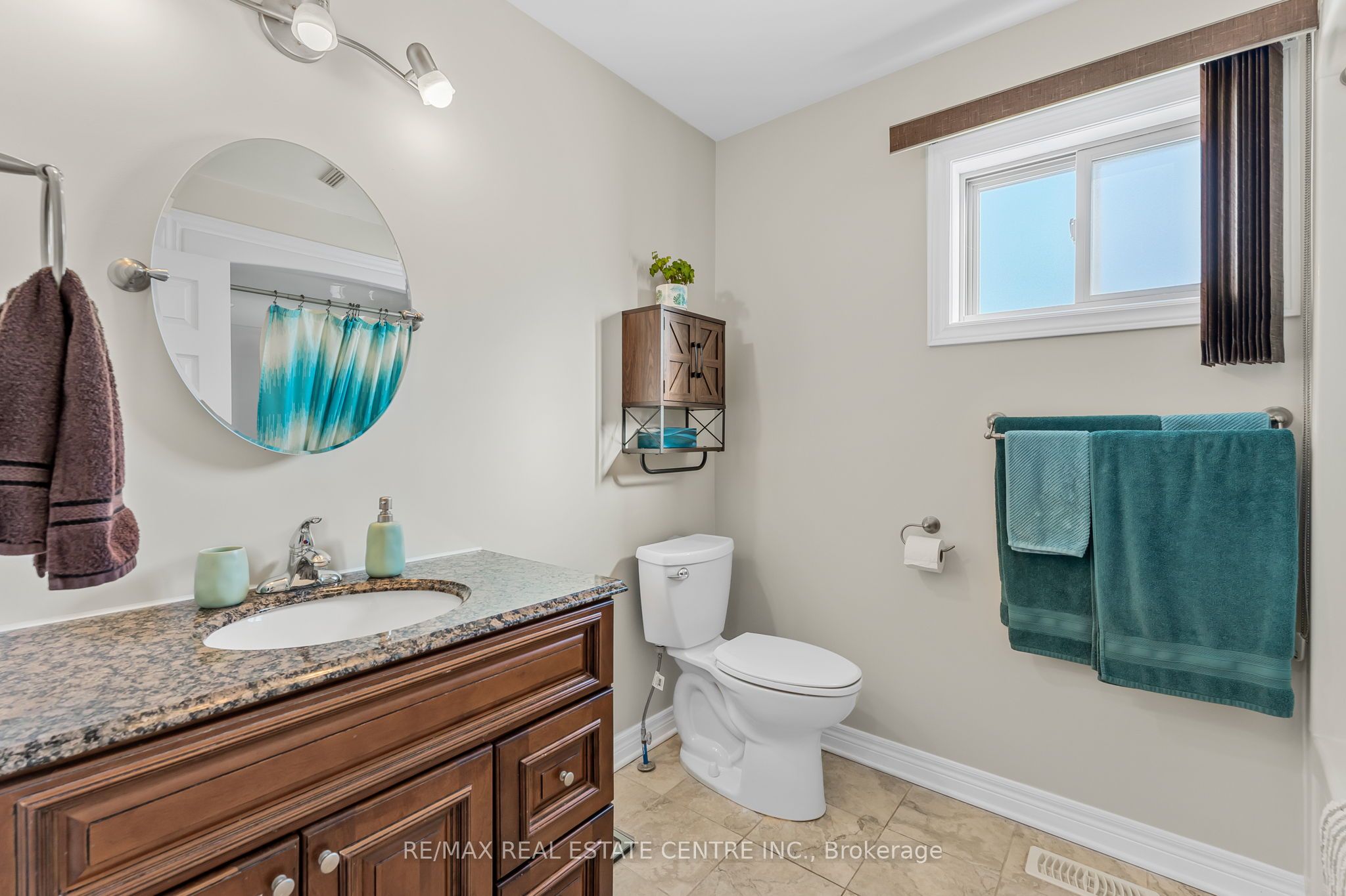 3780 Glendale Avenue Property Photo 15