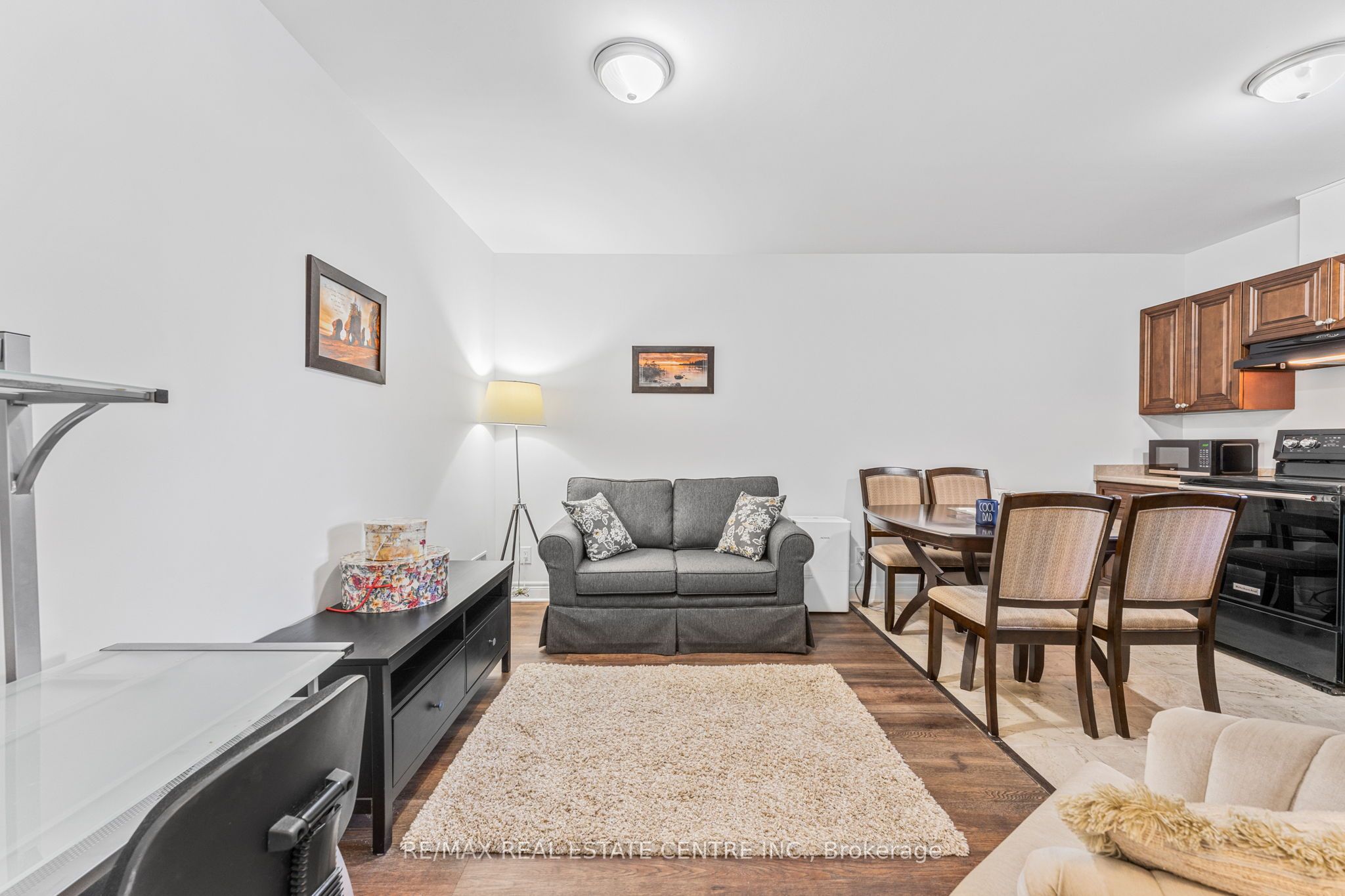 3780 Glendale Avenue Property Photo 22