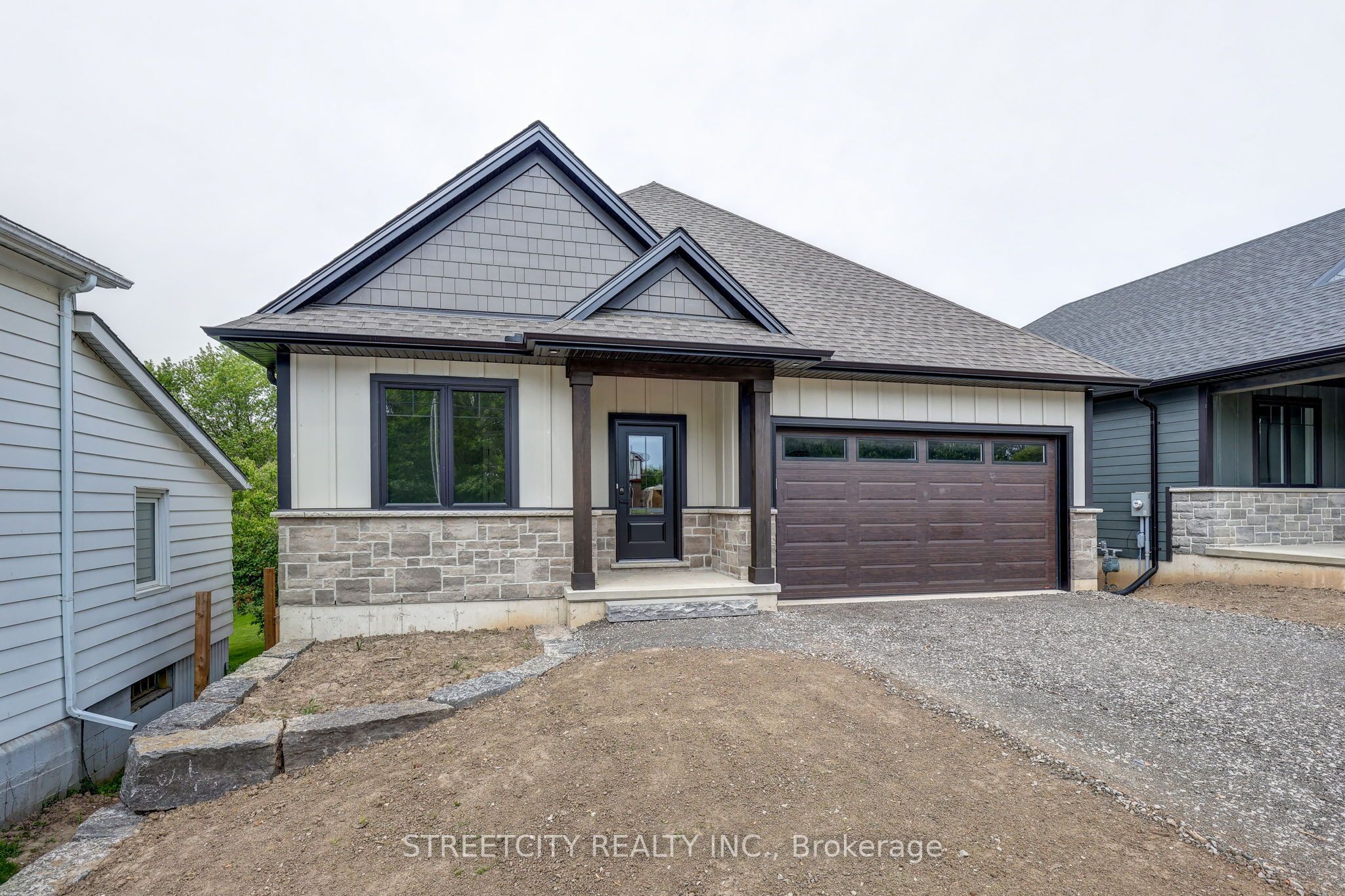 8088 Union Road Property Photo 1